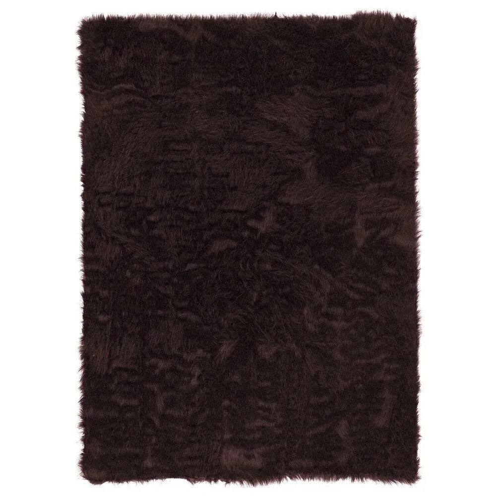 Linon Faux Sheepskin Shag Rug