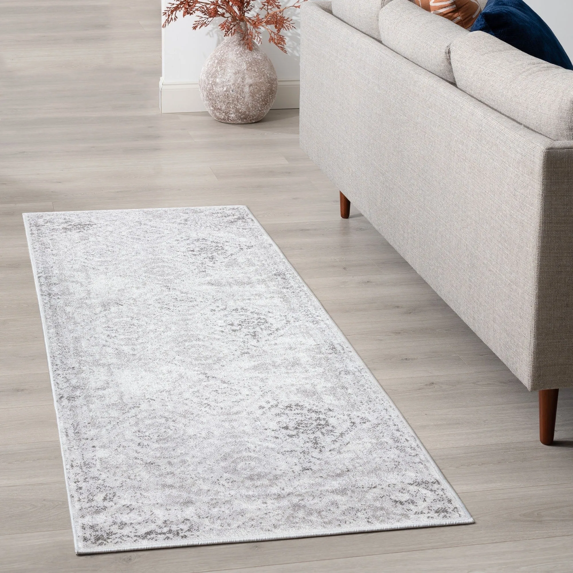 Linx French Country Medallion Indoor Area Rug