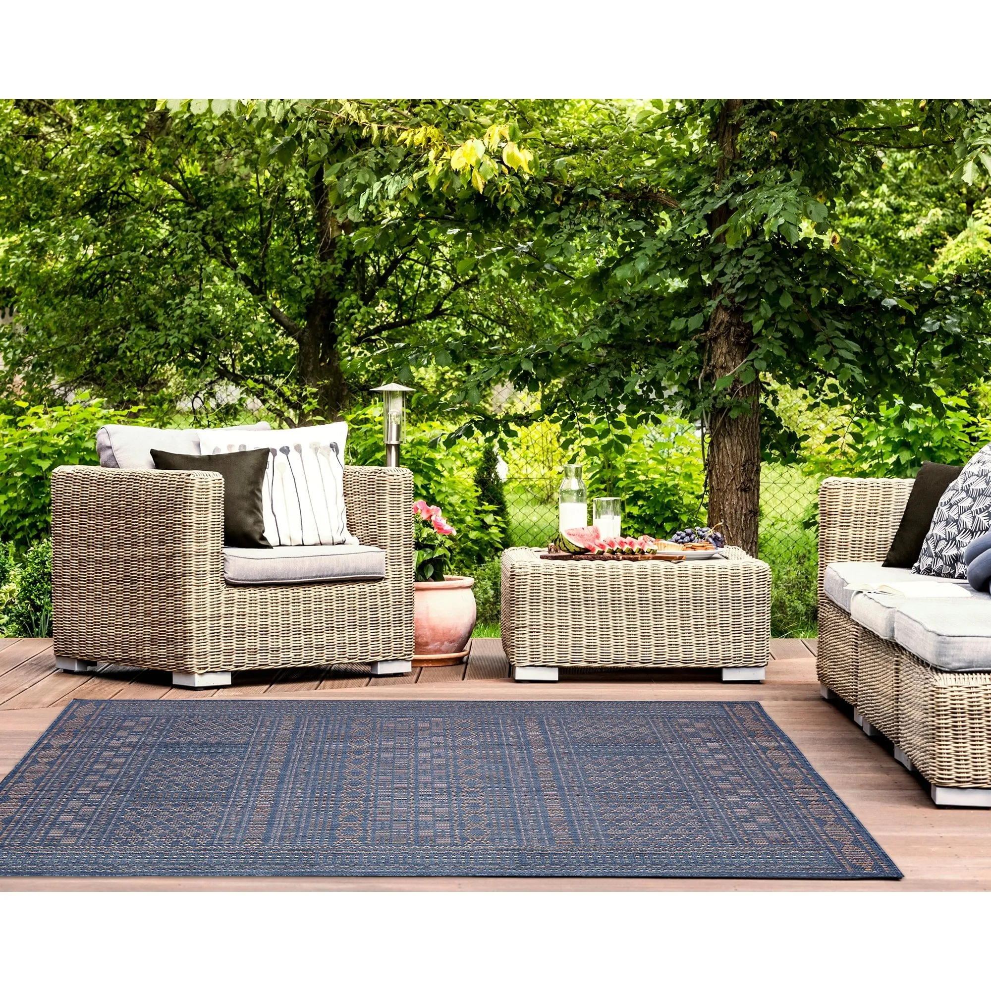 Liora Manne Avena Panel Stripe Indoor/Outdoor Rug