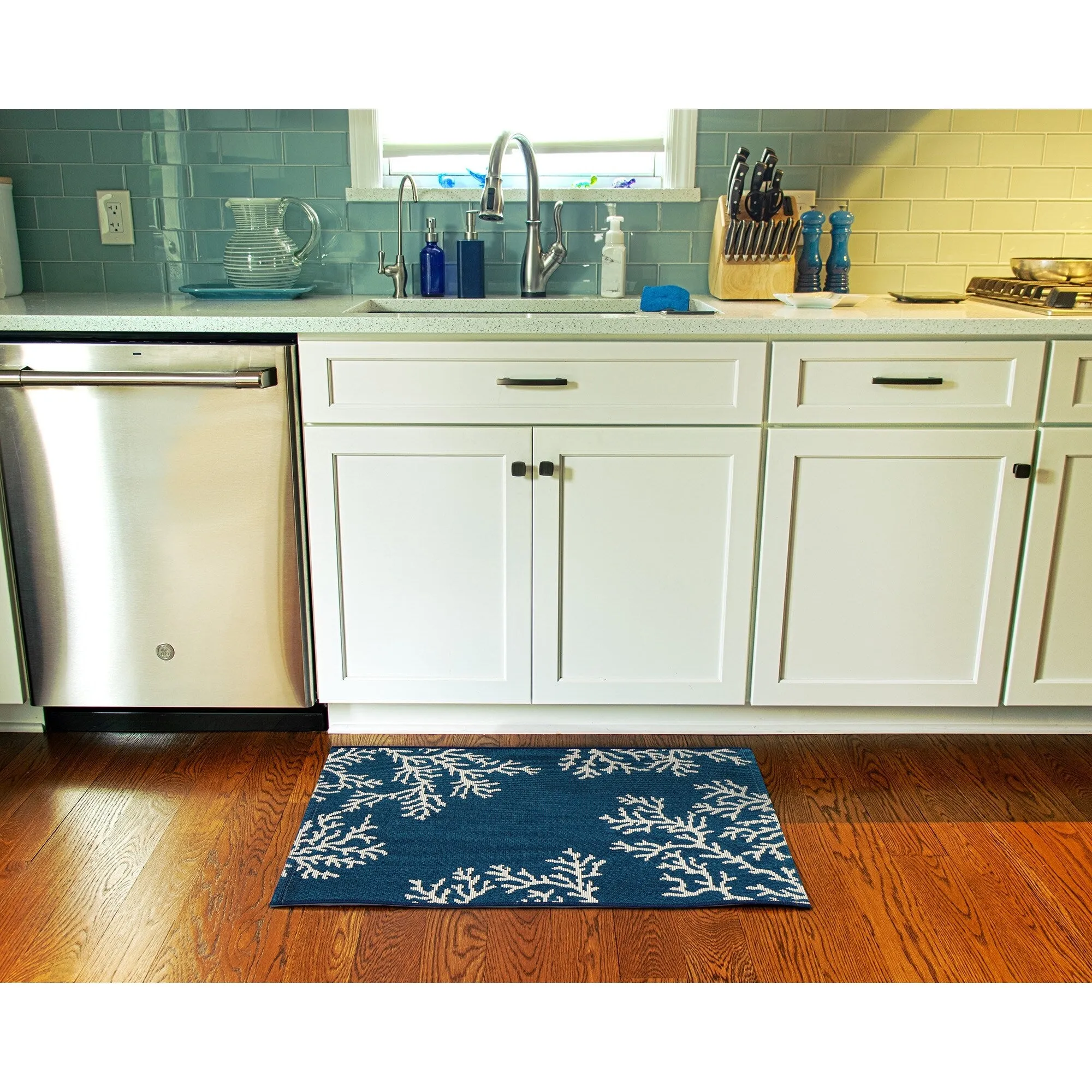 Liora Manne Esencia Coral Edge Indoor/Outdoor Mat