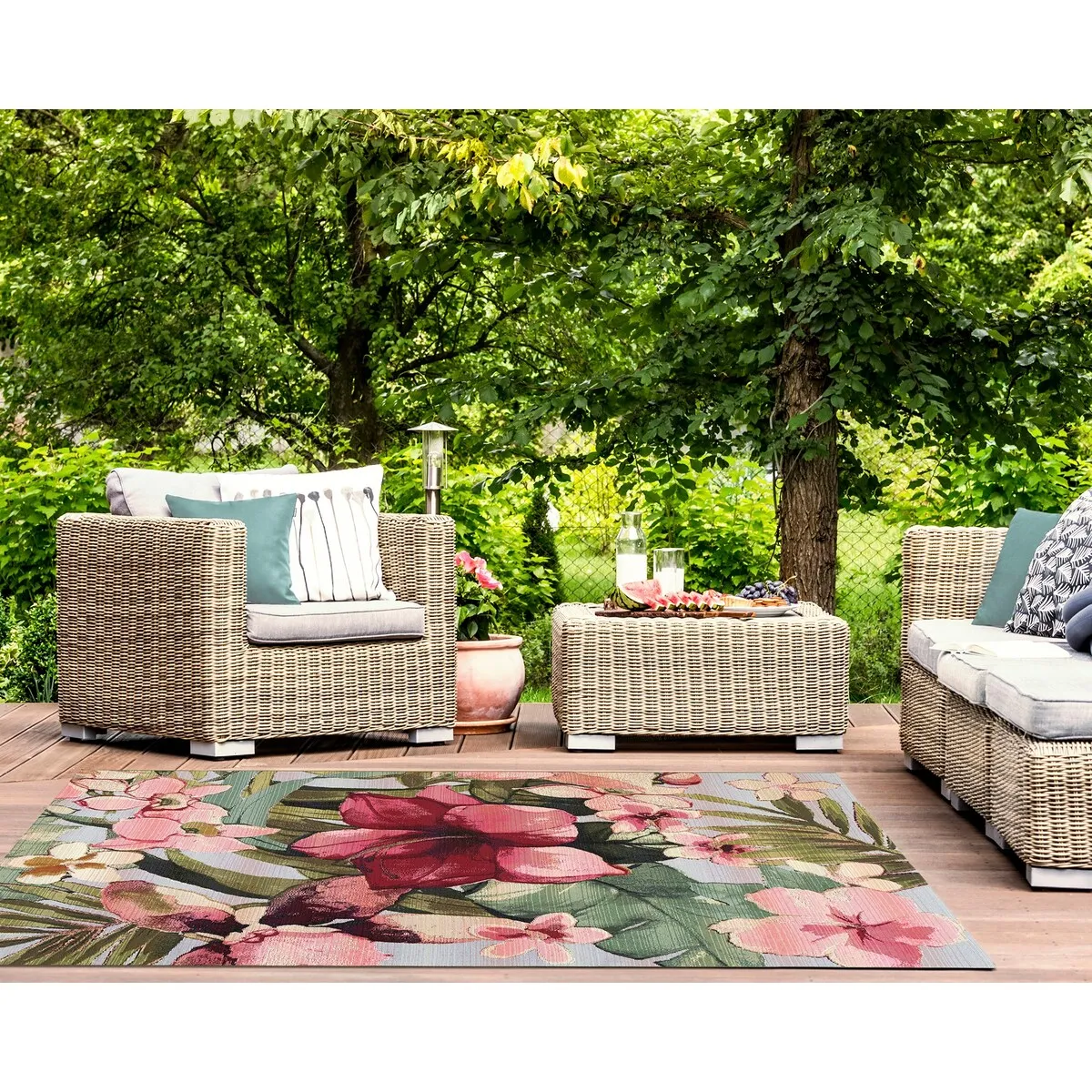 Liora Manne Marina Tropical Floral Indoor/Outdoor Rug