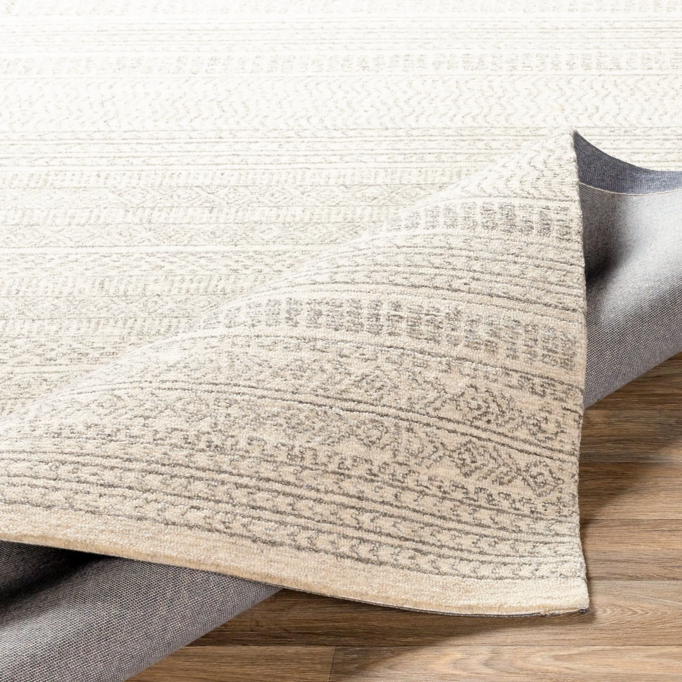 Livabliss Aleah Handmade Wool Moroccan Area Rug