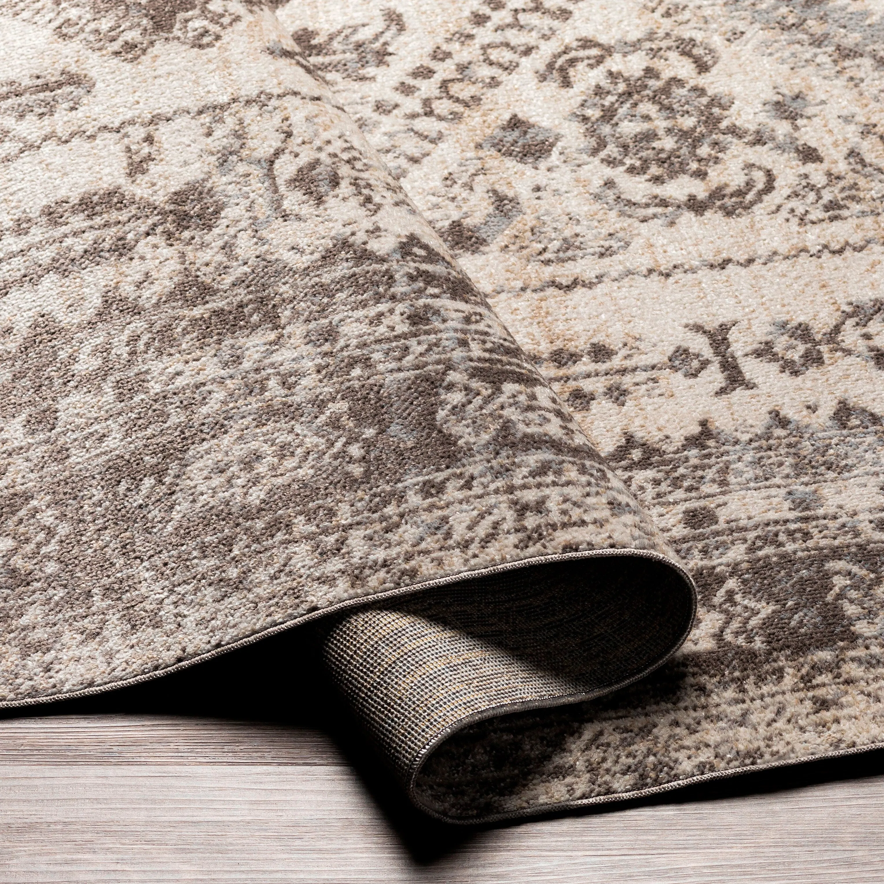 Livabliss Ambridge Machine Washable Traditional Diamond Area Rug