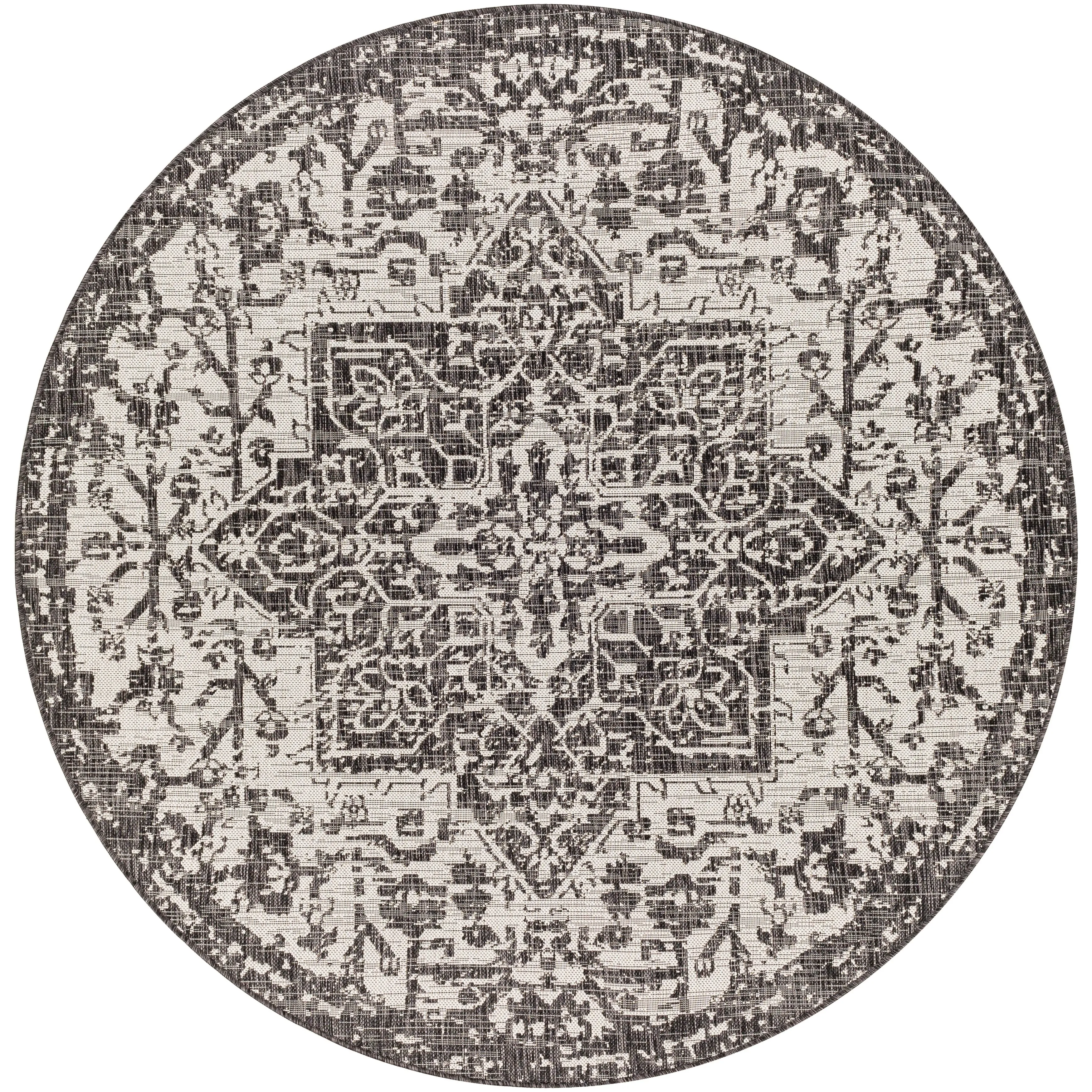 Livabliss Andell Indoor/ Outdoor Vintage Medallion Area Rug