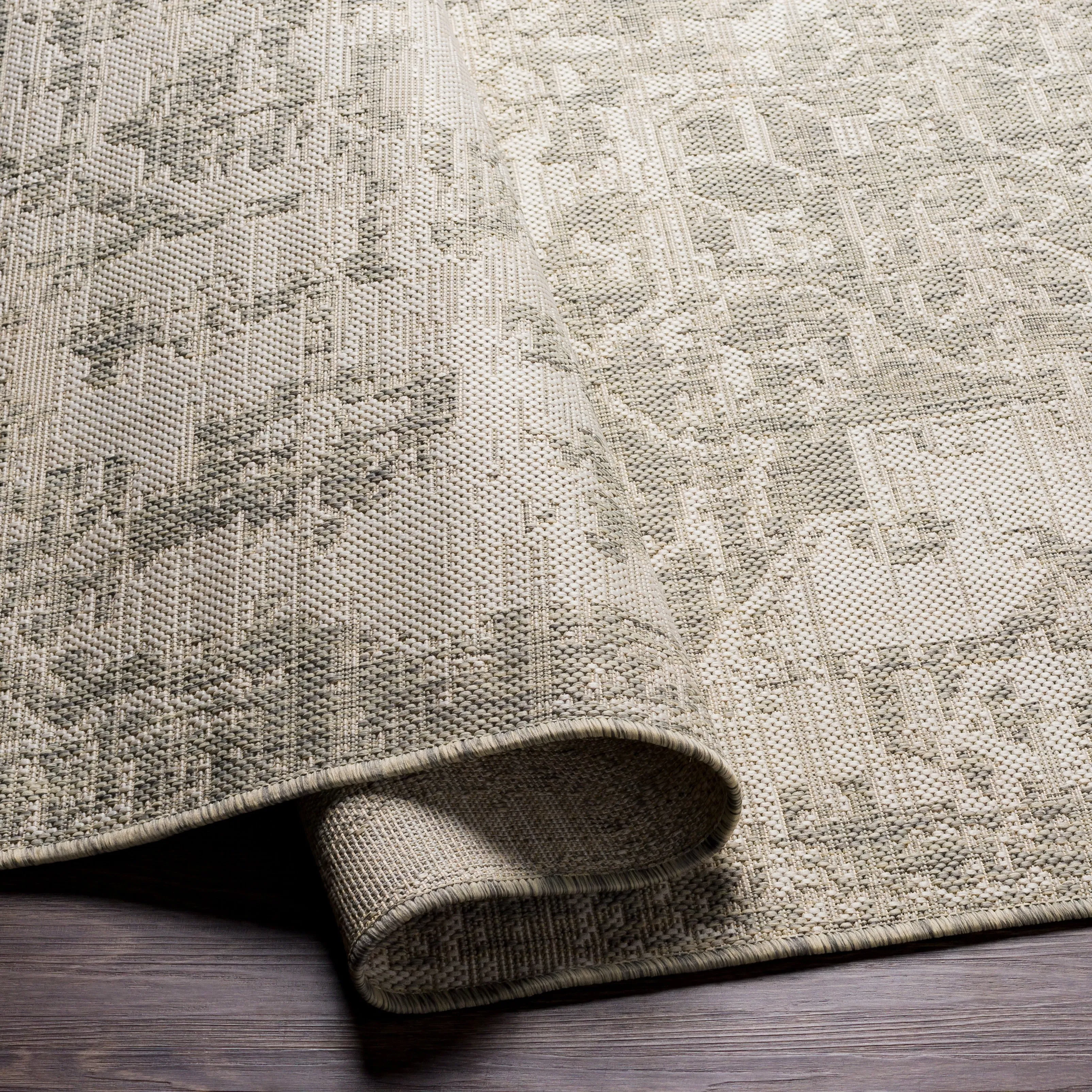 Livabliss Andell Indoor/ Outdoor Vintage Medallion Area Rug