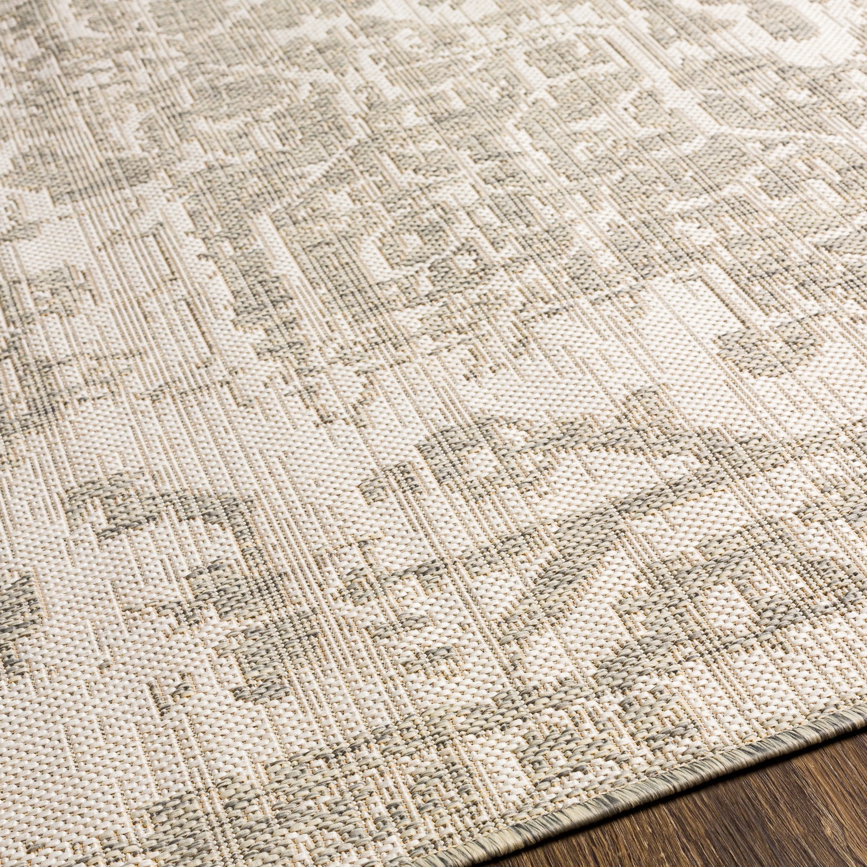 Livabliss Andell Indoor/ Outdoor Vintage Medallion Area Rug