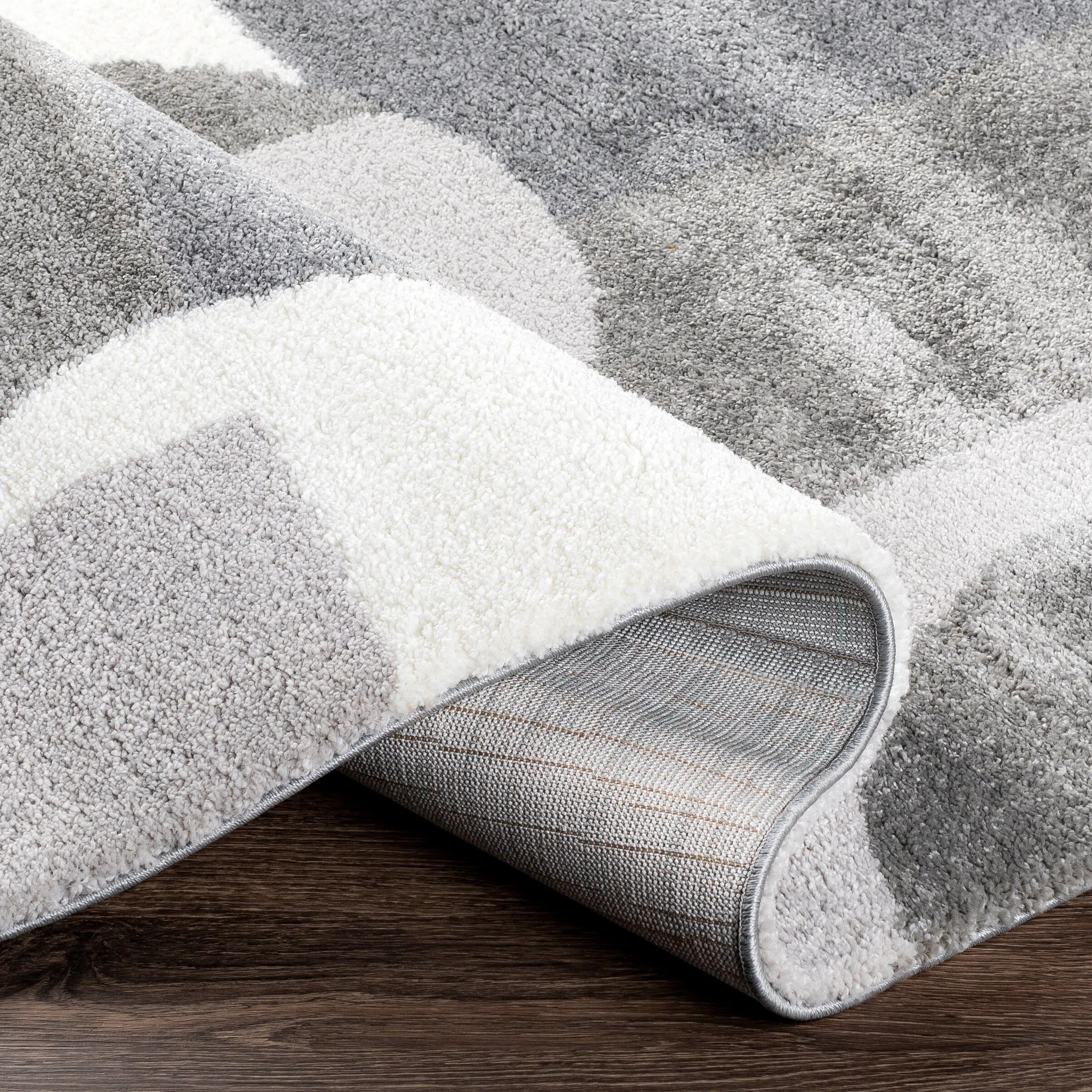 Livabliss Bullette Modern Plush Area Rug
