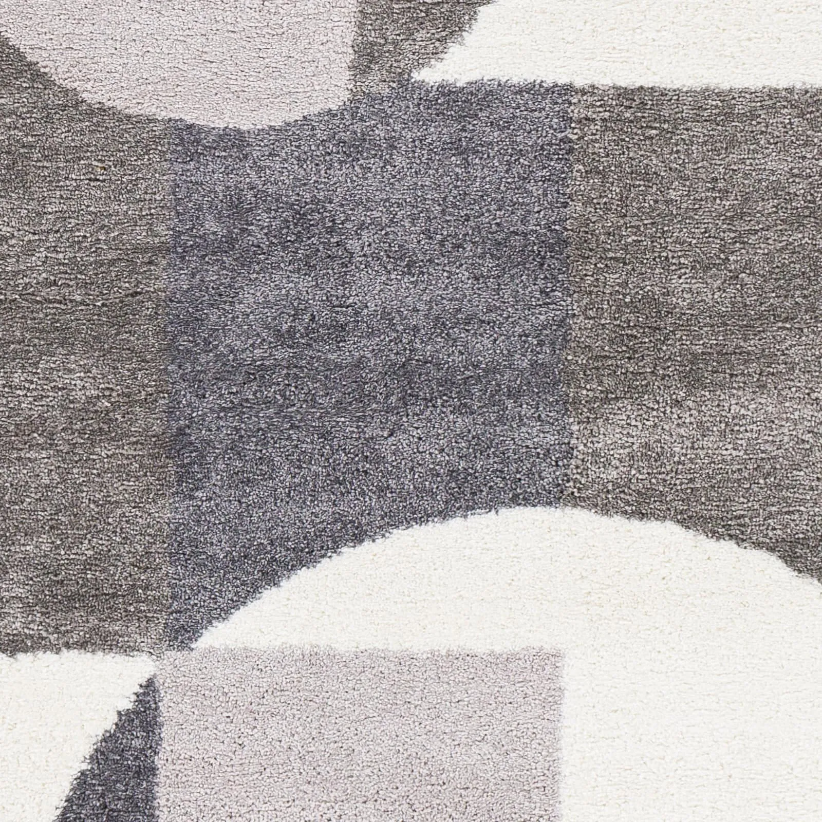 Livabliss Bullette Modern Plush Area Rug