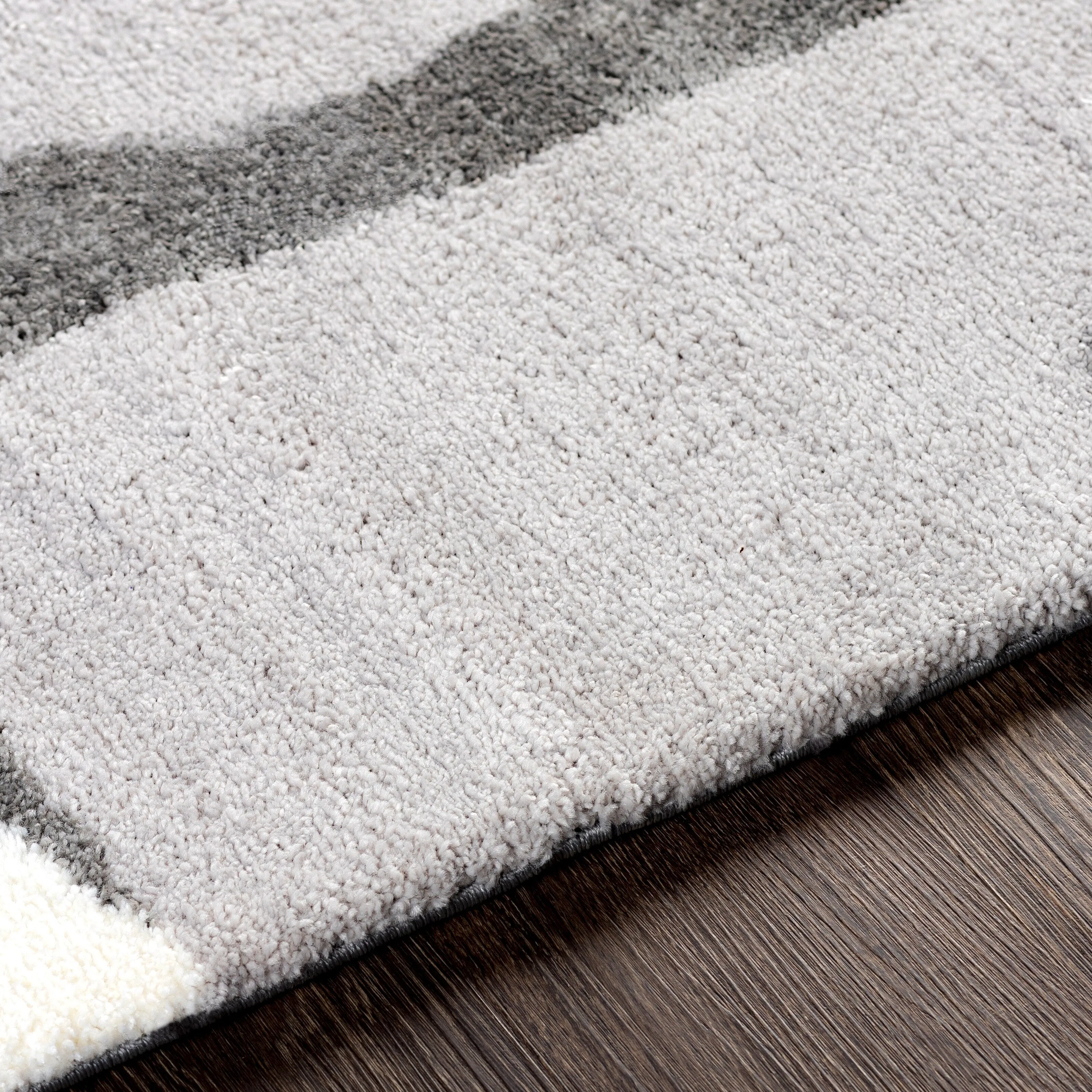 Livabliss Bullette Modern Plush Area Rug