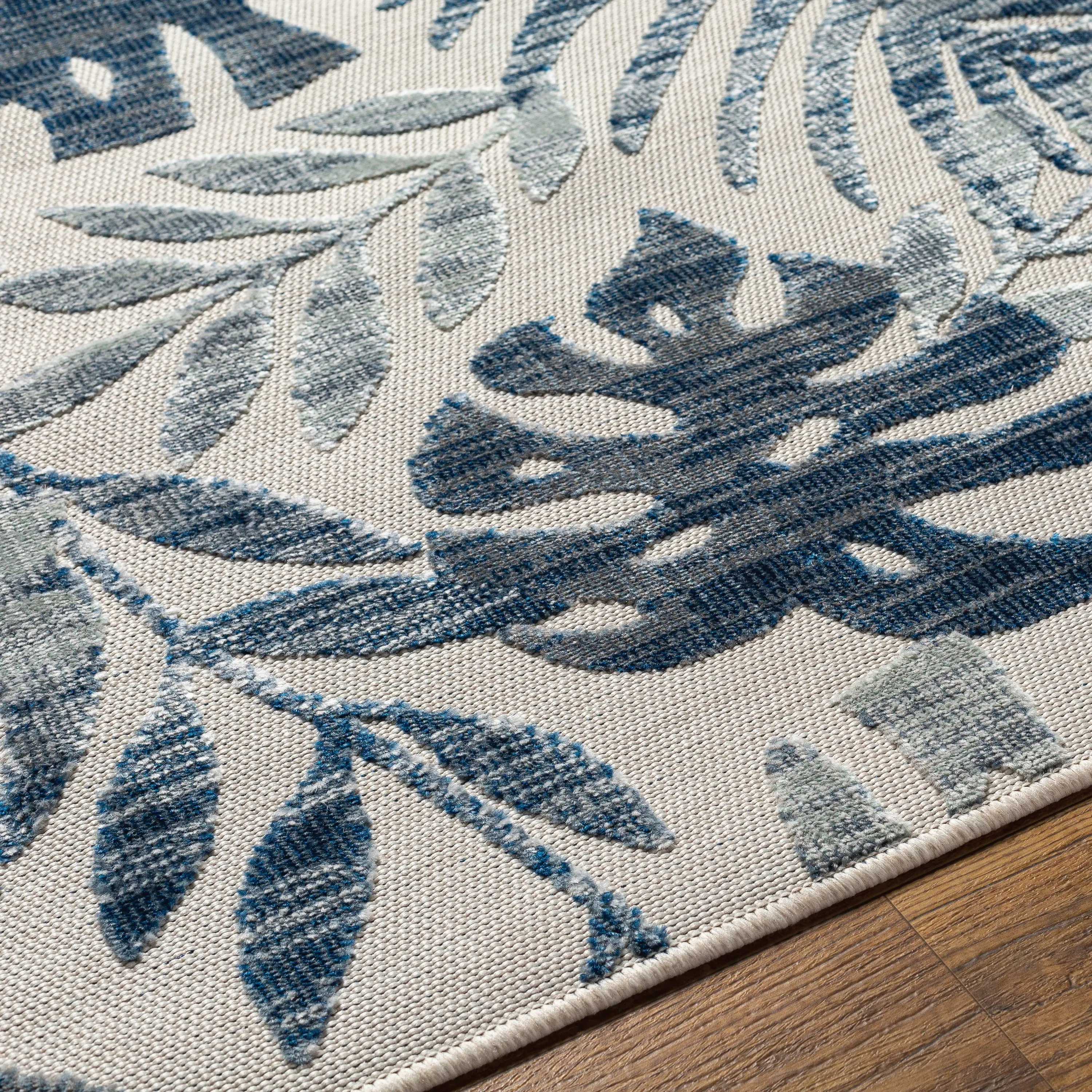 Livabliss Cabo Casual Palm Indoor/ Outdoor Area Rug