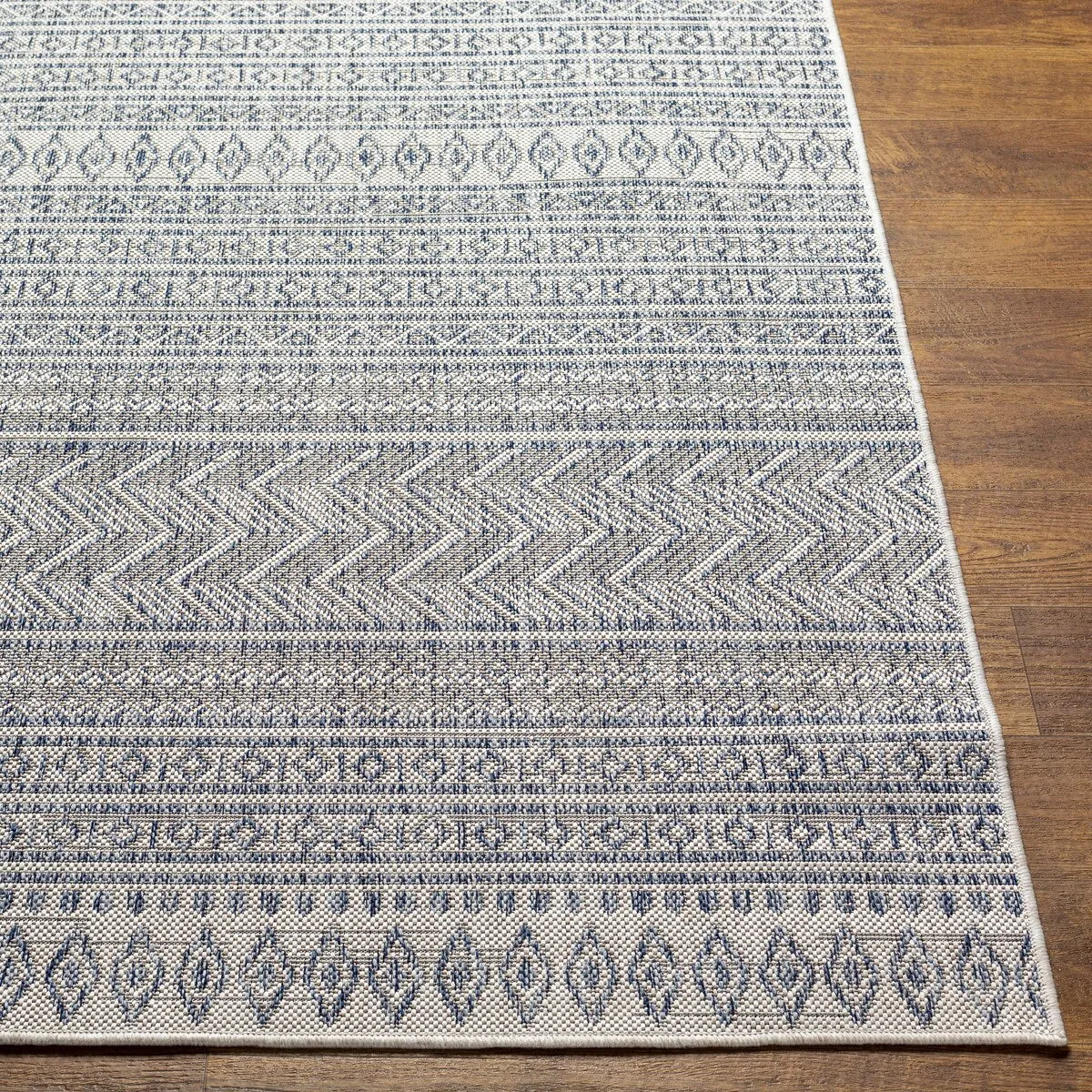 Livabliss Cintia Indoor/ Outdoor Bohemian Stripe Area Rug