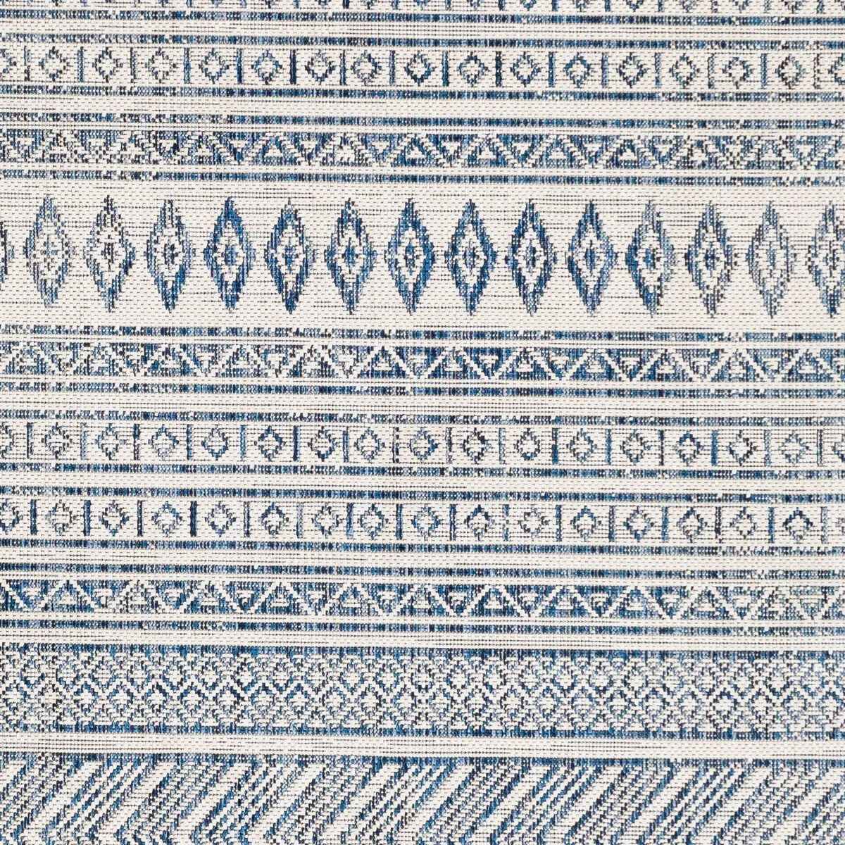 Livabliss Cintia Indoor/ Outdoor Bohemian Stripe Area Rug