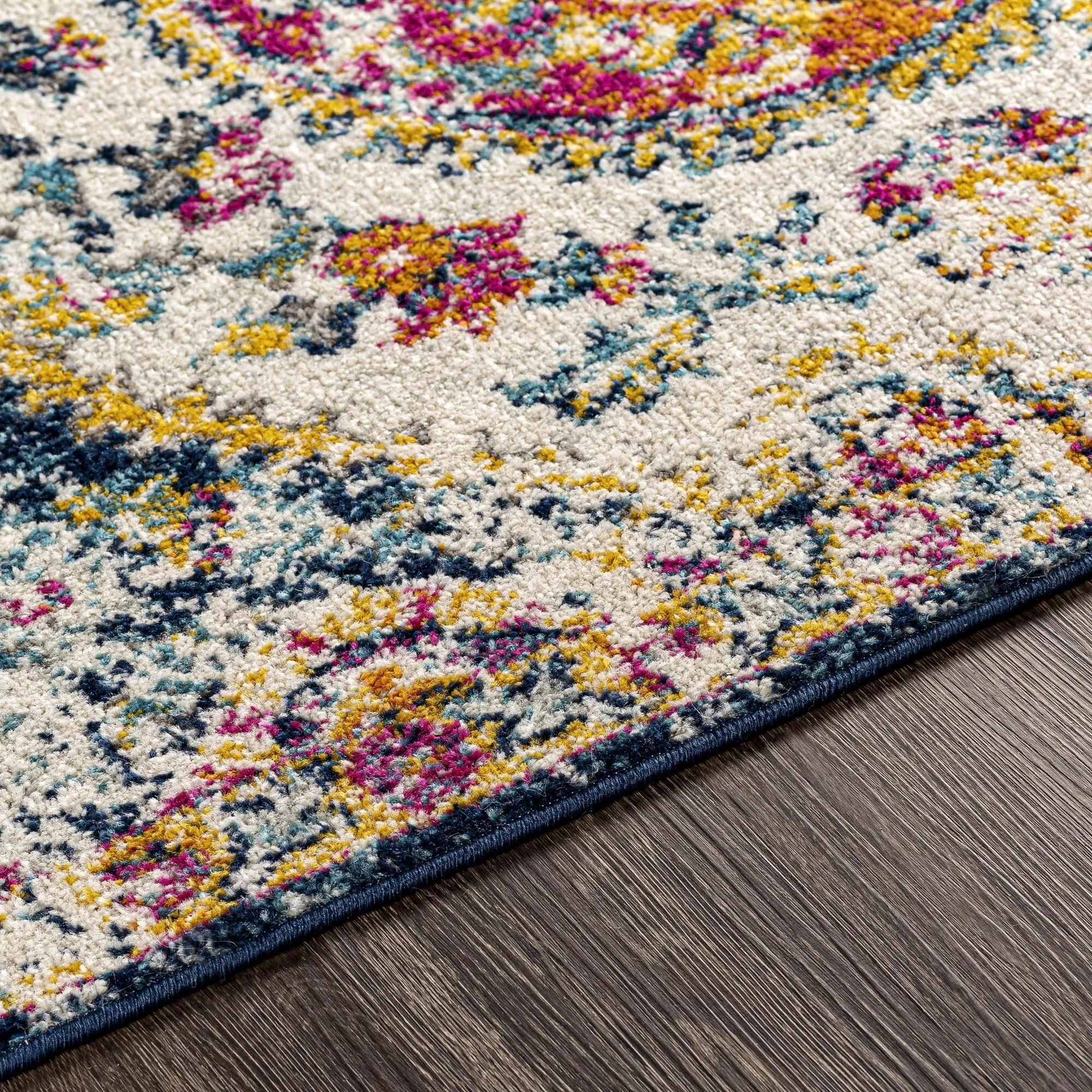 Livabliss Elaziz Updated Traditional Medallion Area Rug