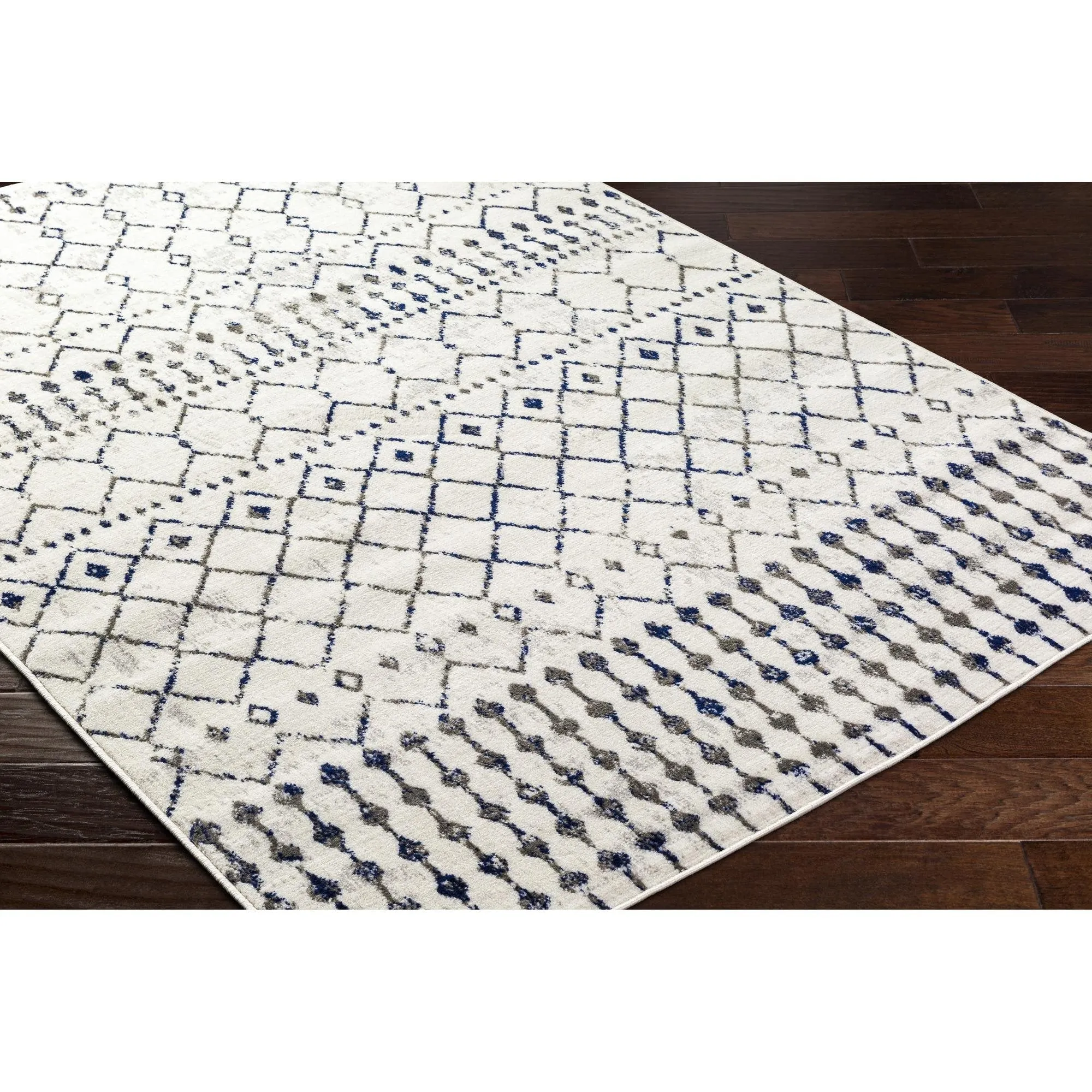 Livabliss Elia Moroccan Trellis Area Rug