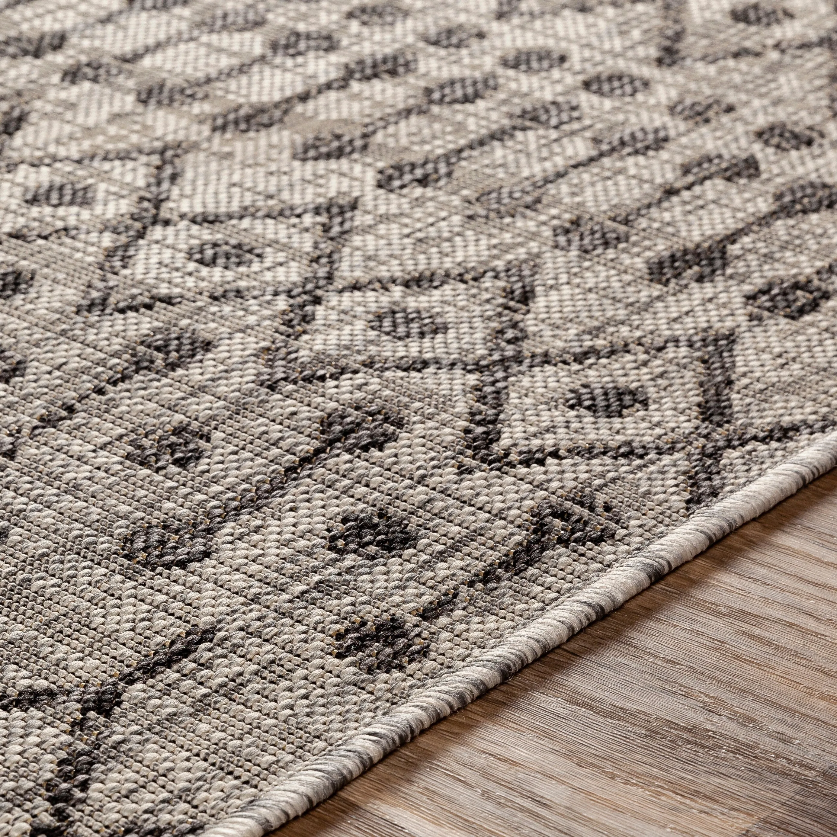 Livabliss Elpida Indoor/ Outdoor Moroccan Stripe Area Rug