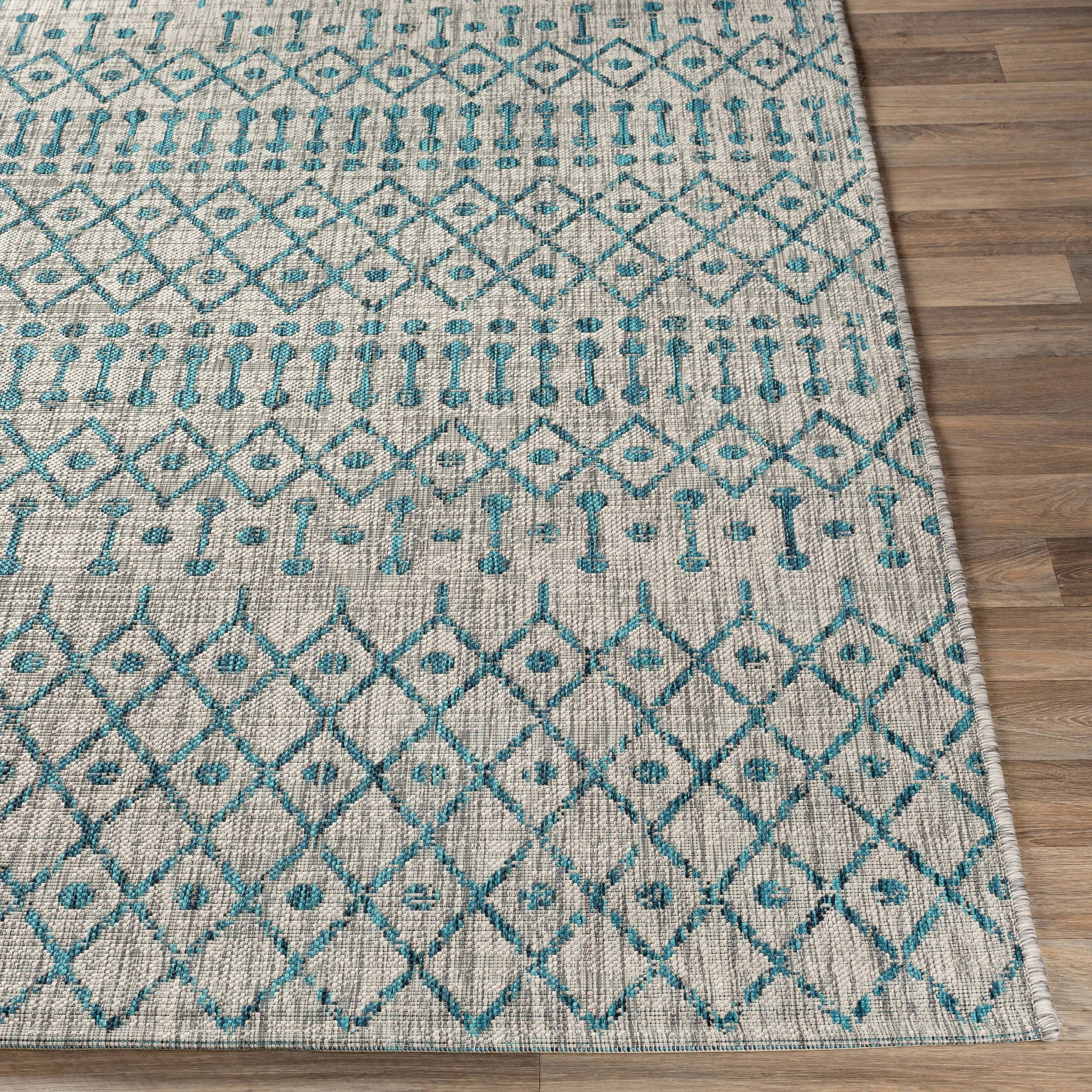 Livabliss Elpida Indoor/ Outdoor Moroccan Stripe Area Rug