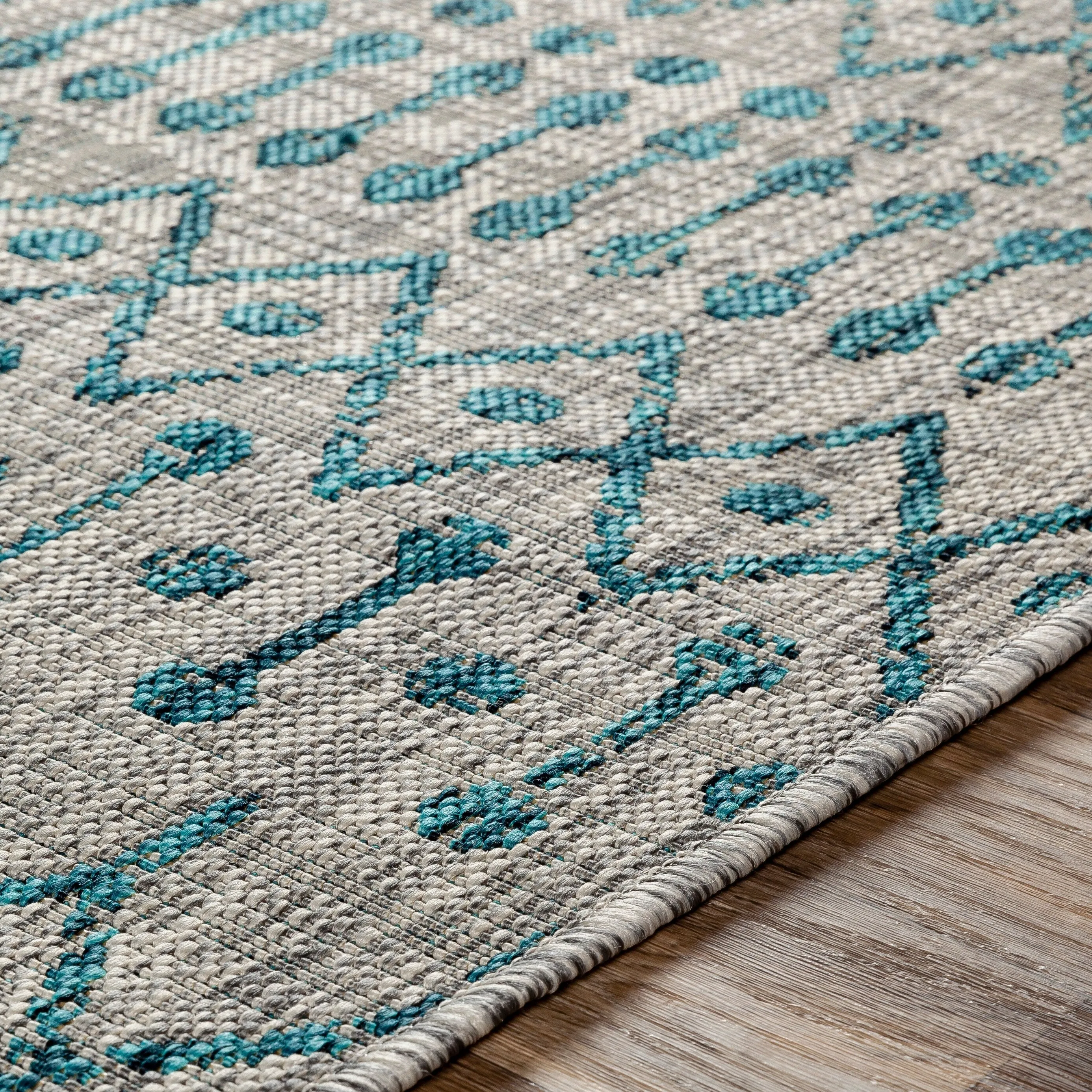 Livabliss Elpida Indoor/ Outdoor Moroccan Stripe Area Rug