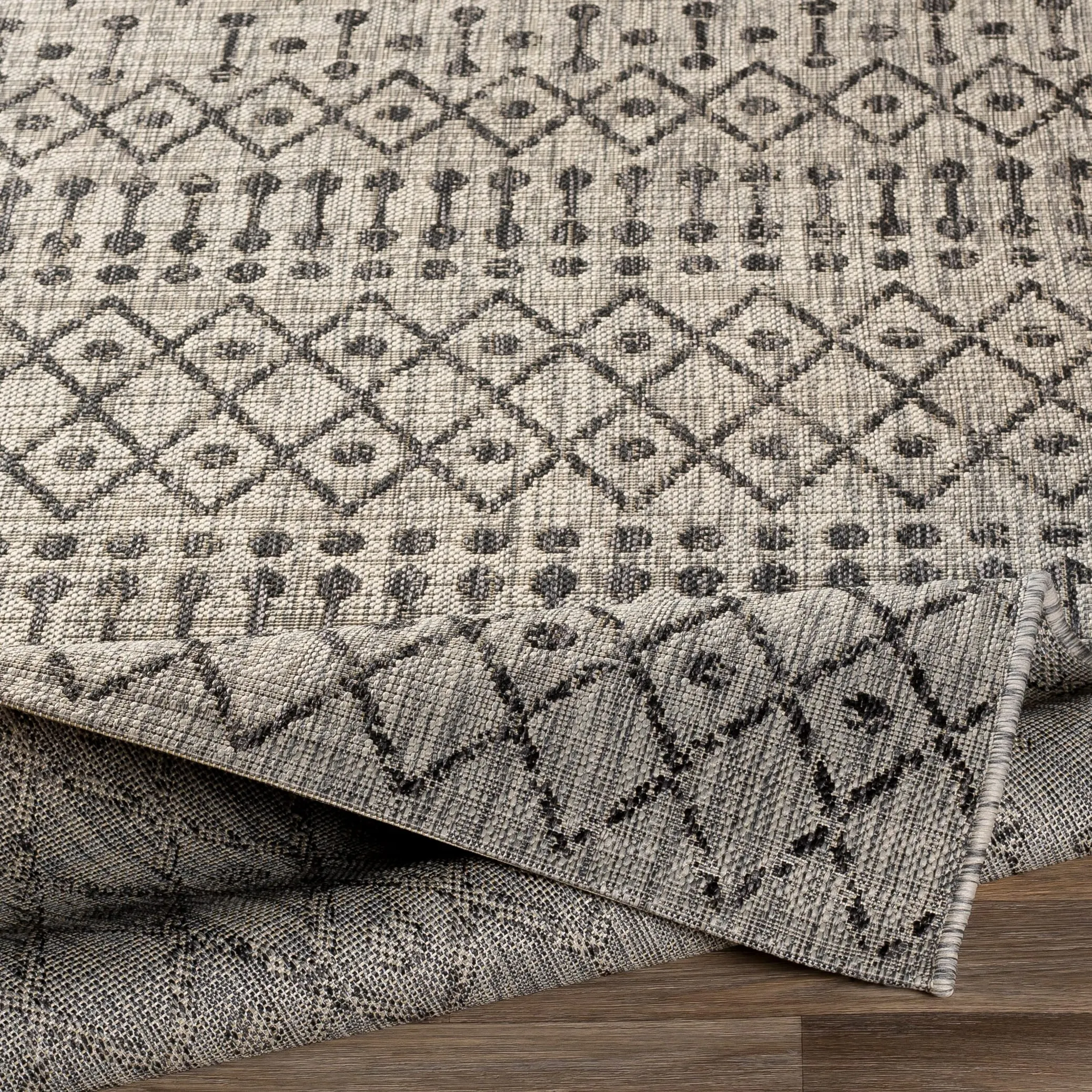 Livabliss Elpida Indoor/ Outdoor Moroccan Stripe Area Rug