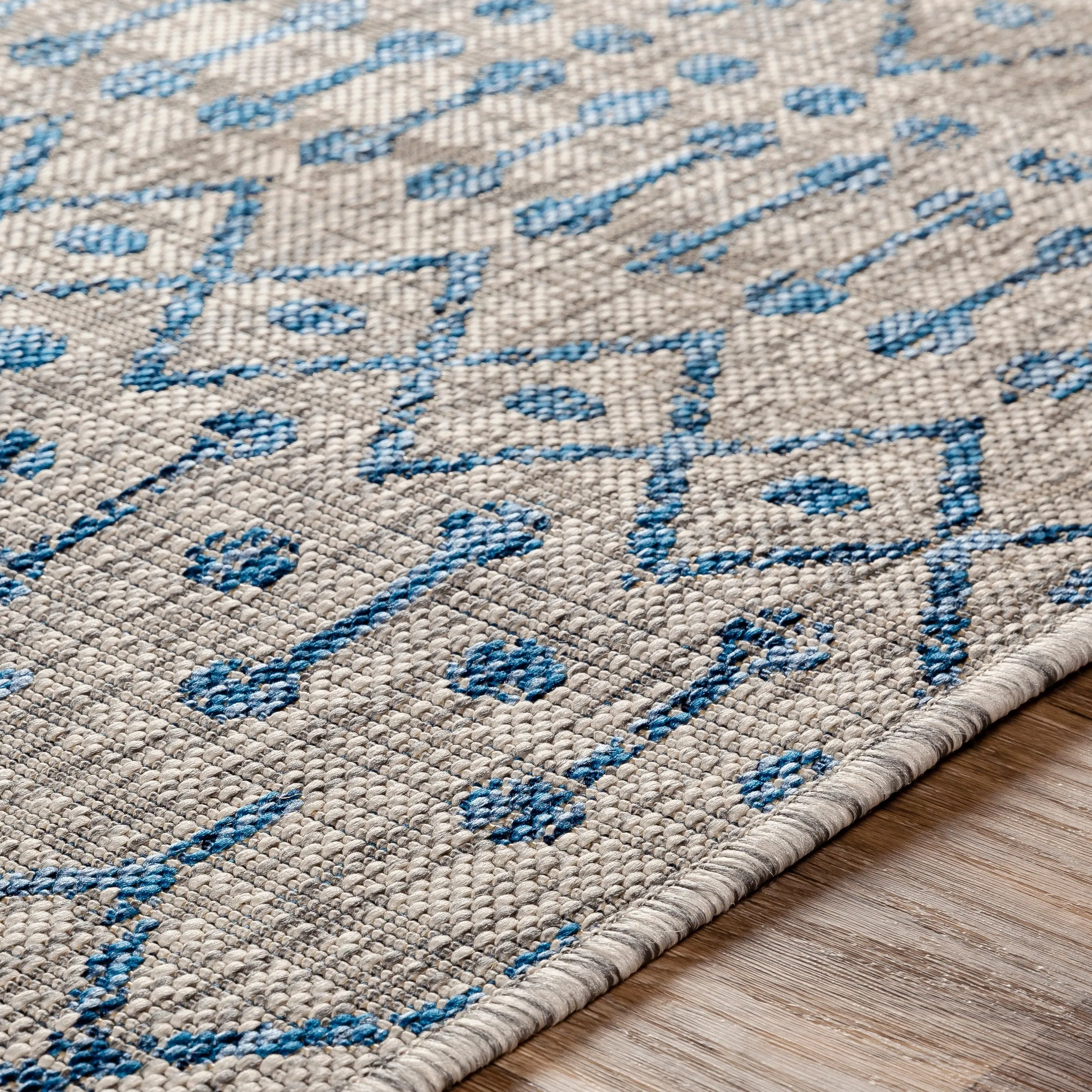 Livabliss Elpida Indoor/ Outdoor Moroccan Stripe Area Rug
