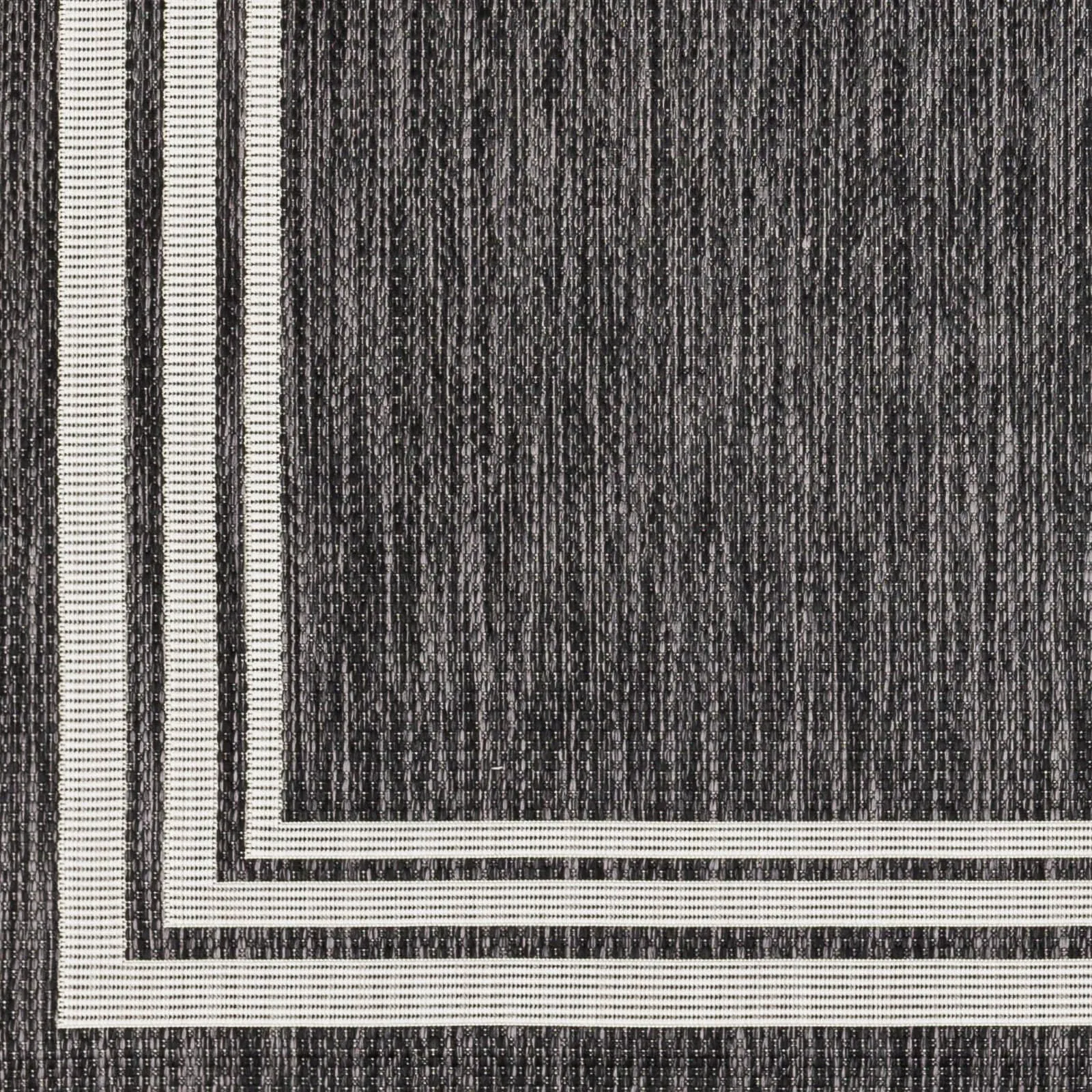 Livabliss Jeremie Indoor/ Outdoor Border Area Rug