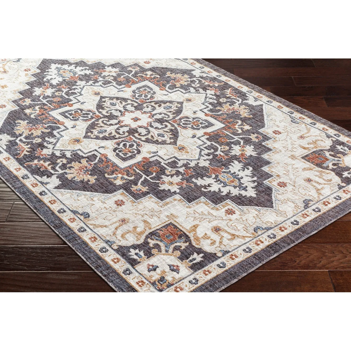 Livabliss Juliet Traditional Recycled Indoor / Outdoor Area Rug