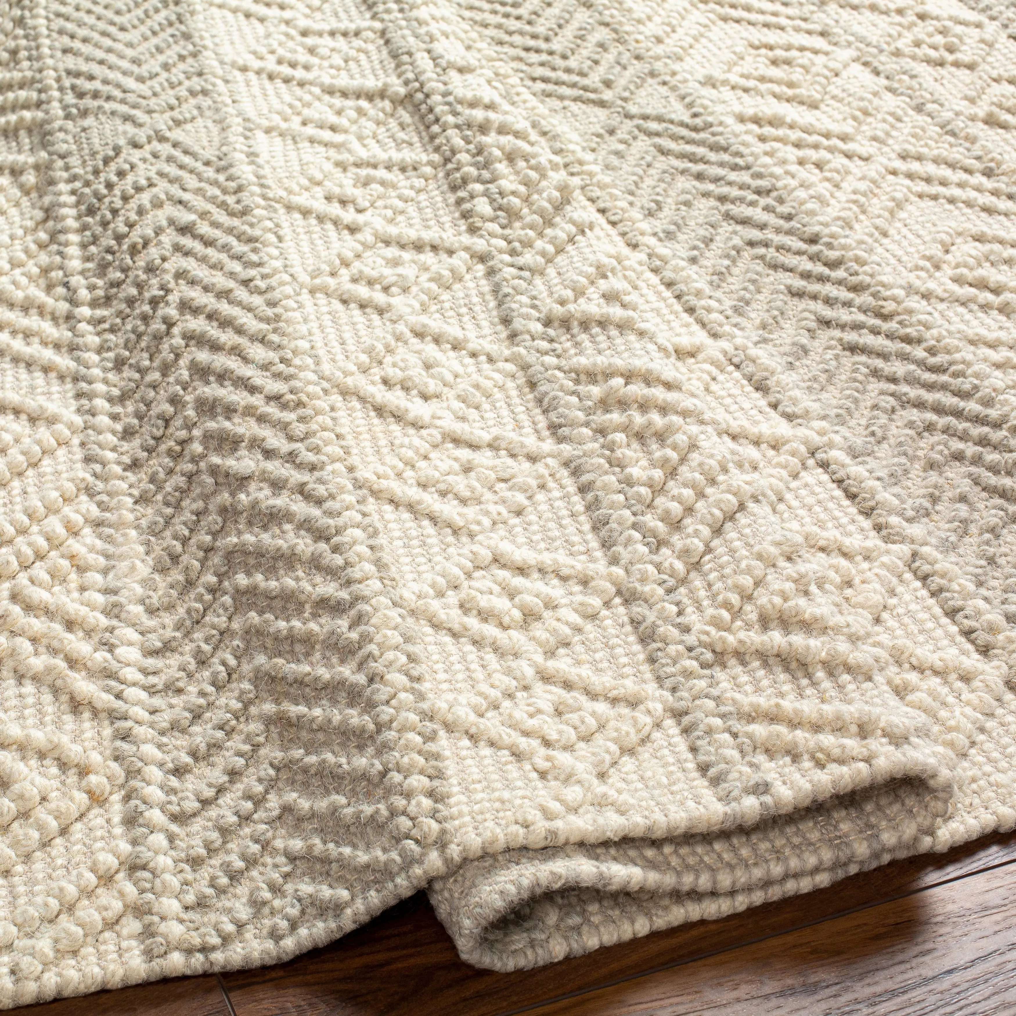 Livabliss Kiriath Handmade Bohemian Stripe Wool Blend Area Rug