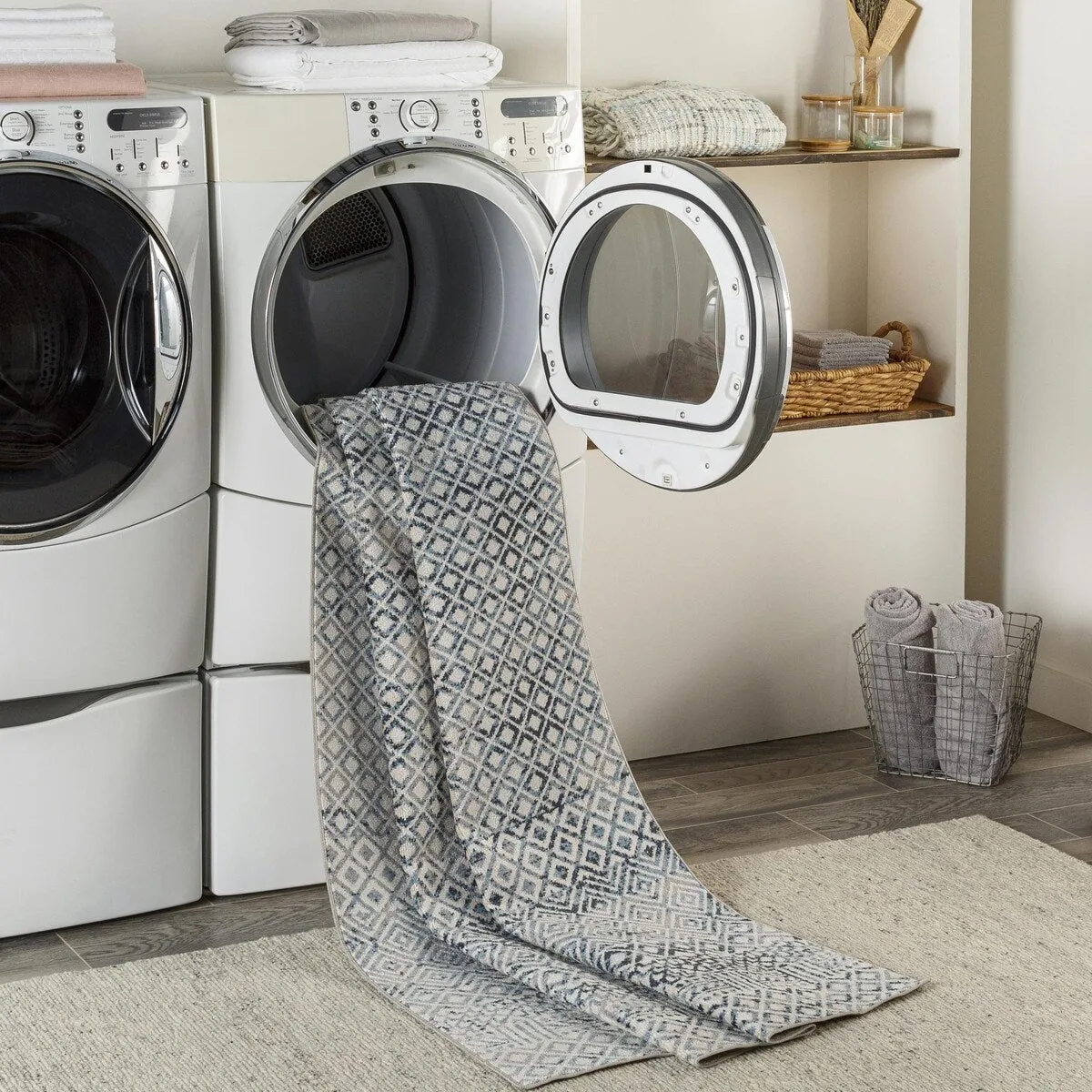 Livabliss Lavadora Global Machine Washable Area Rug