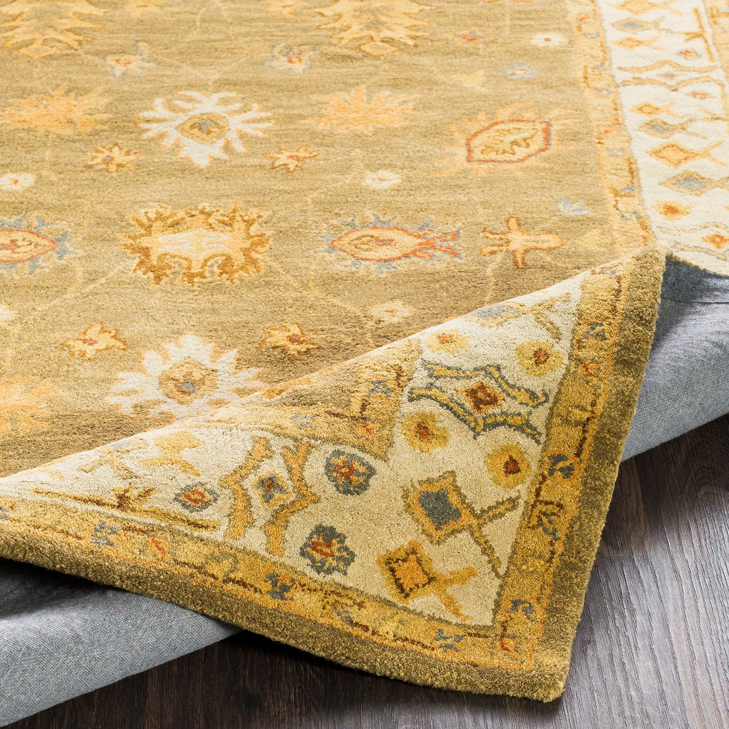 Livabliss McCoy Hand-tufted Bordered Wool Area Rug