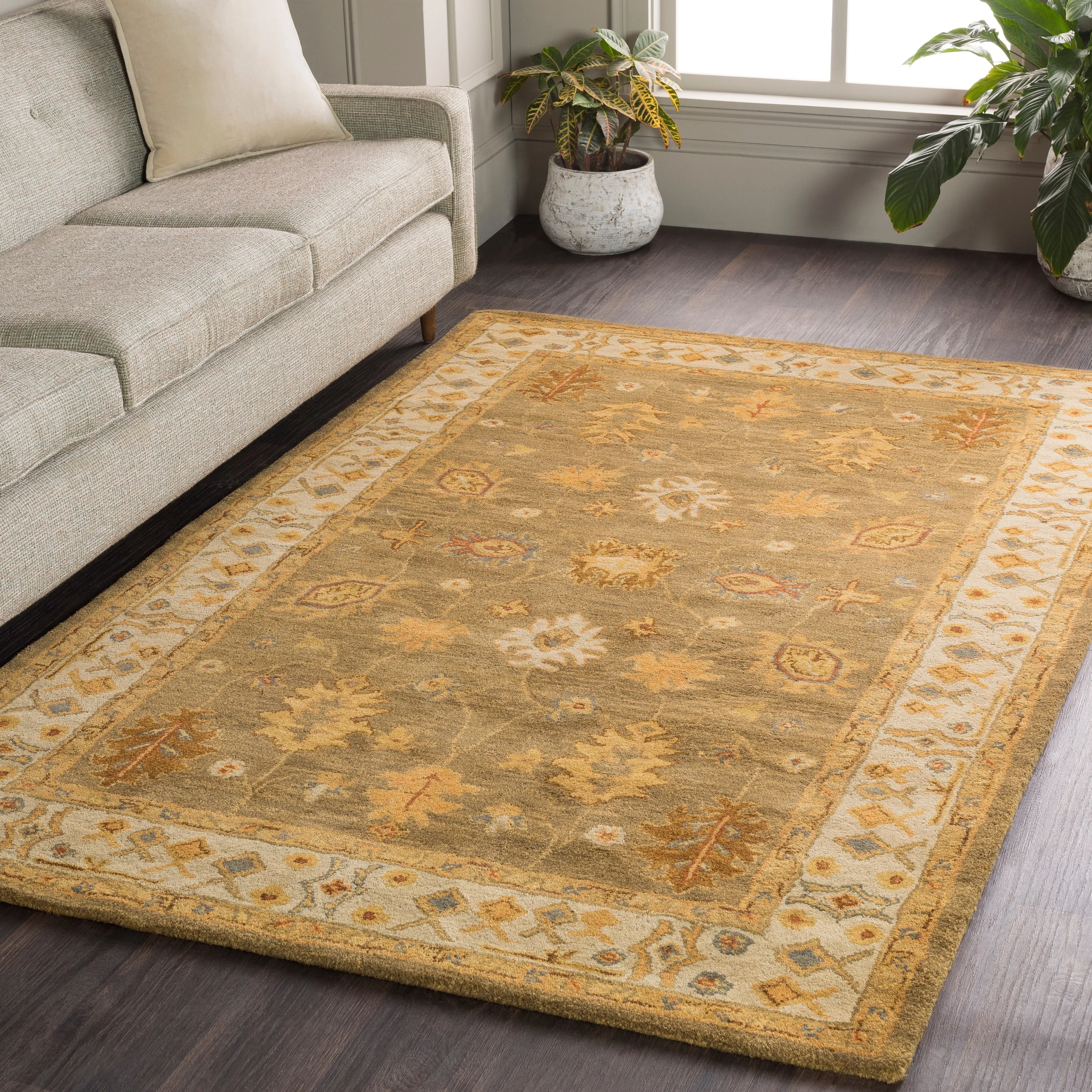 Livabliss McCoy Hand-tufted Bordered Wool Area Rug