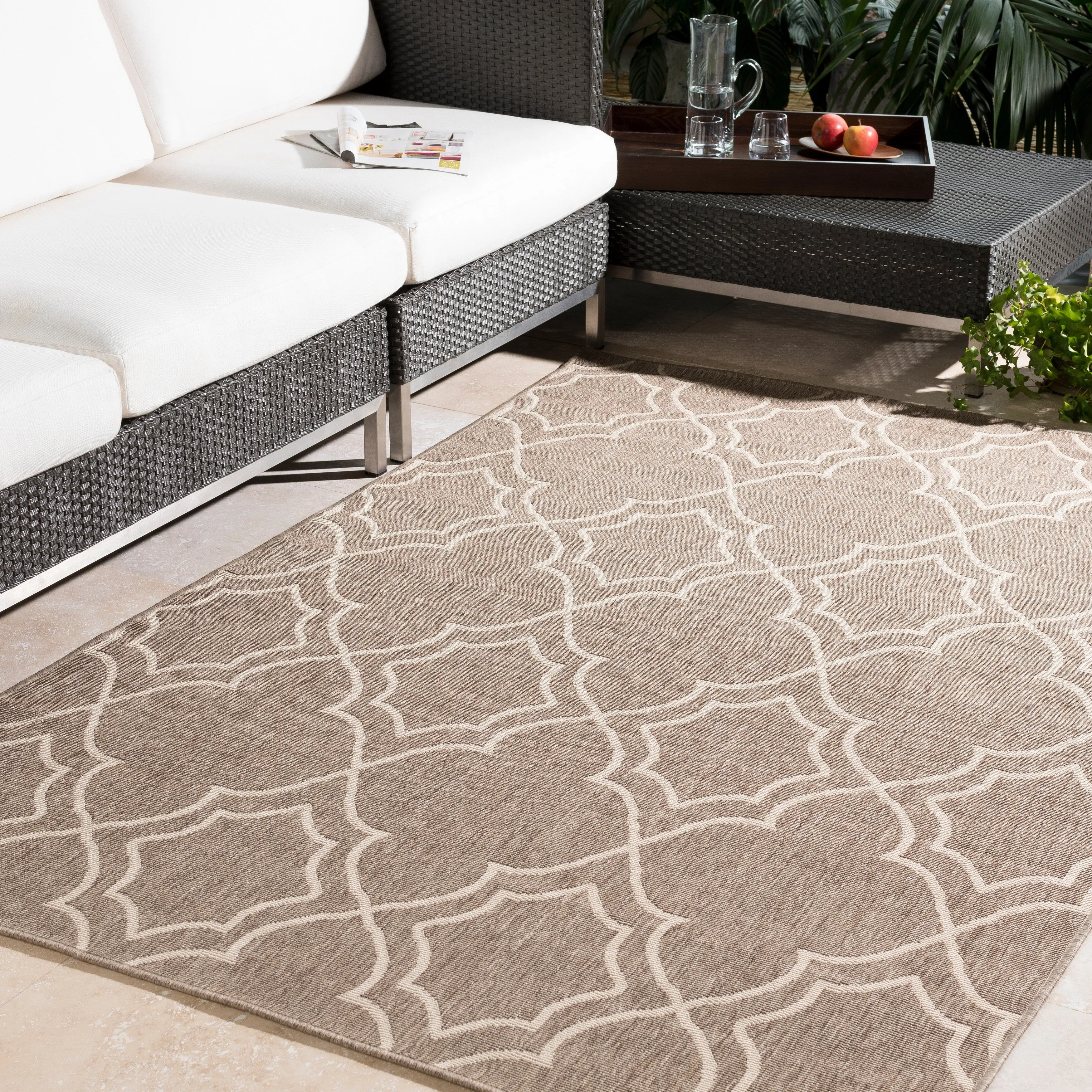 Livabliss Natasha Indoor/ Outdoor Transitional Trellis Area Rug