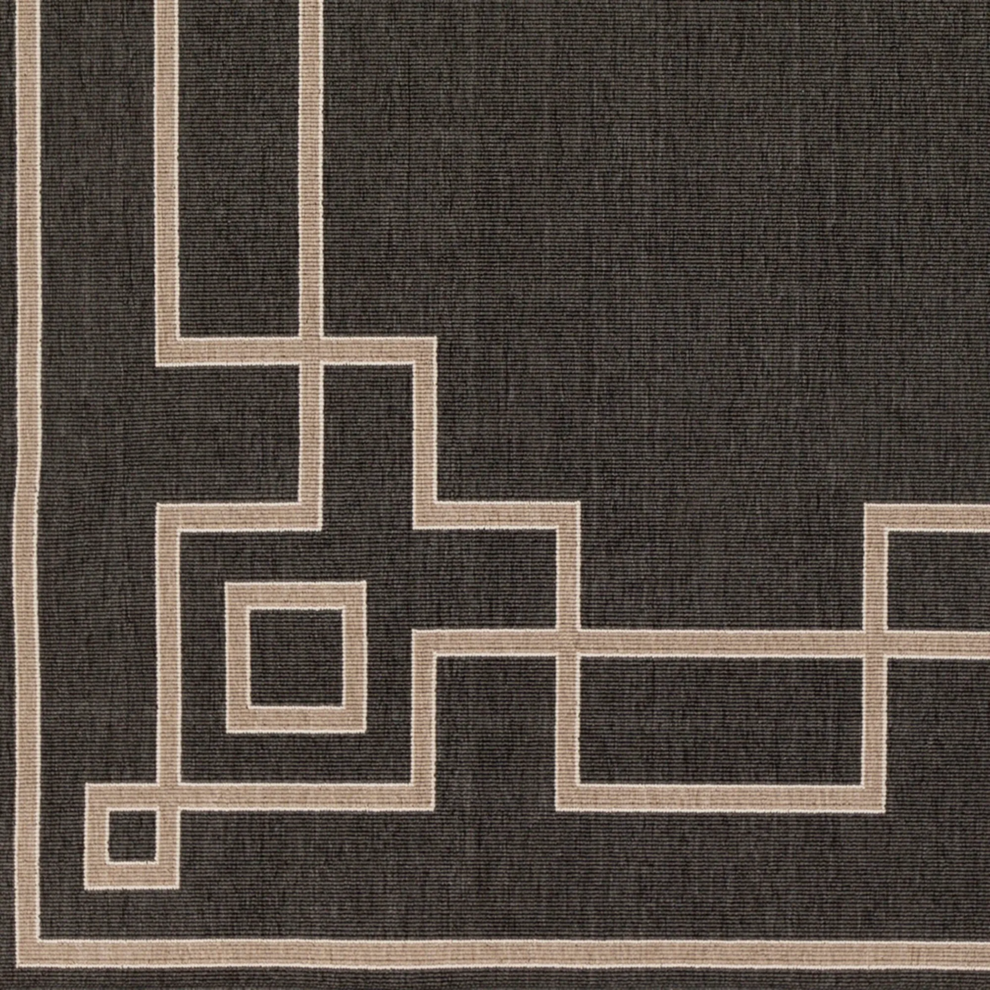 Livabliss Odette Greek Key Border Indoor/ Outdoor Area Rug