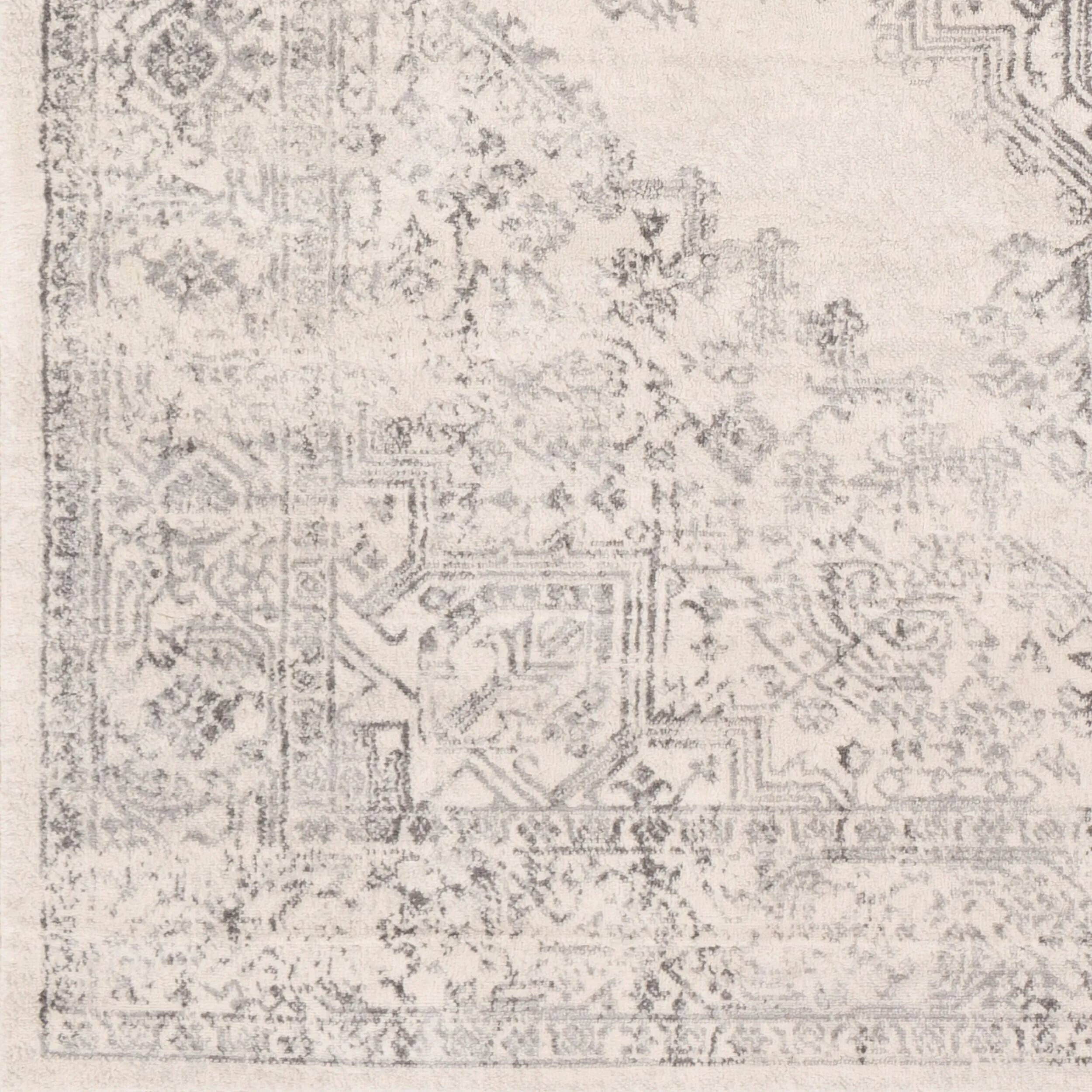 Livabliss Traditional Roma Medallion Area Rug