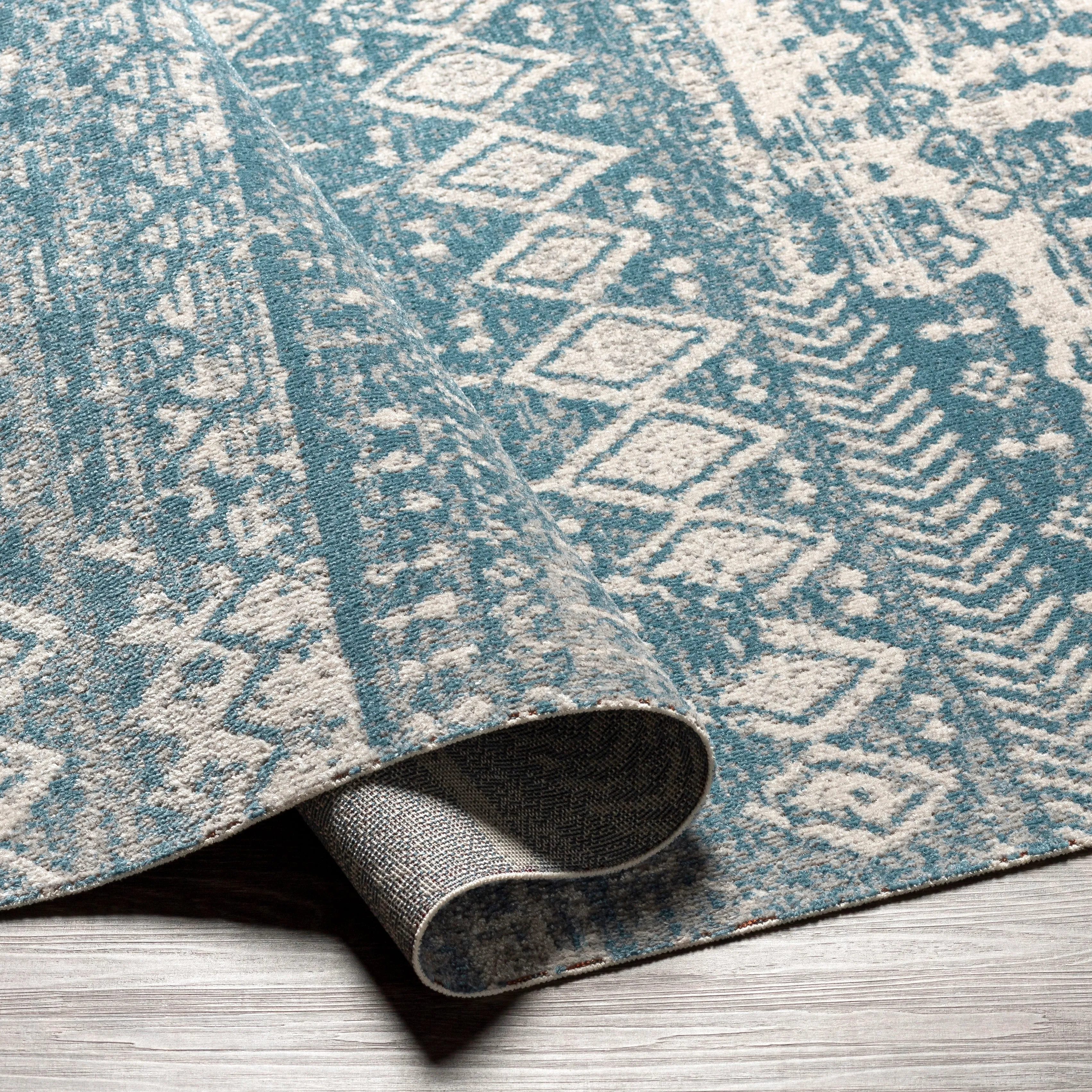 Livabliss Trina Bohemian Machine Washable Area Rug