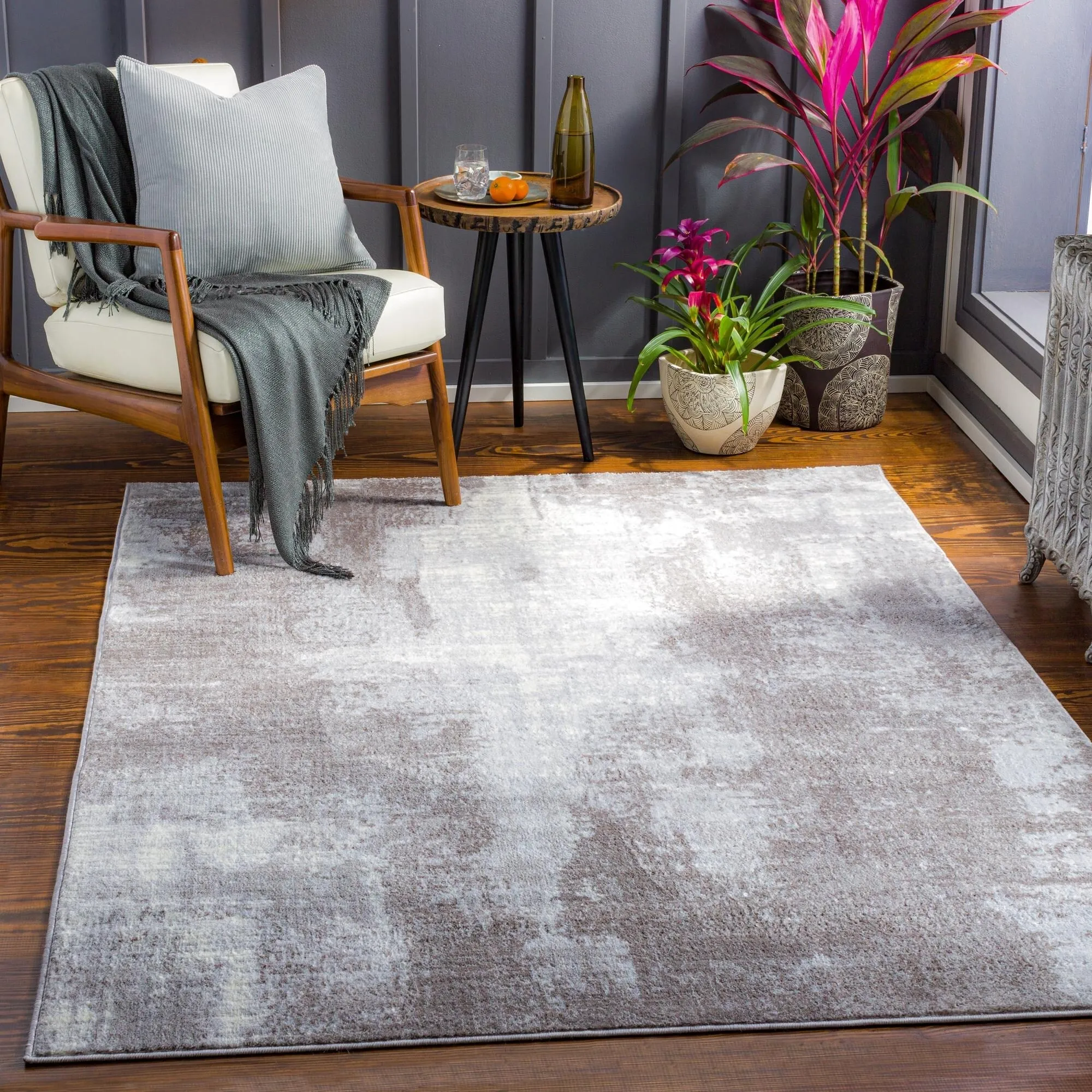 Livabliss Wanderlust Minimalist Abstract Area Rug