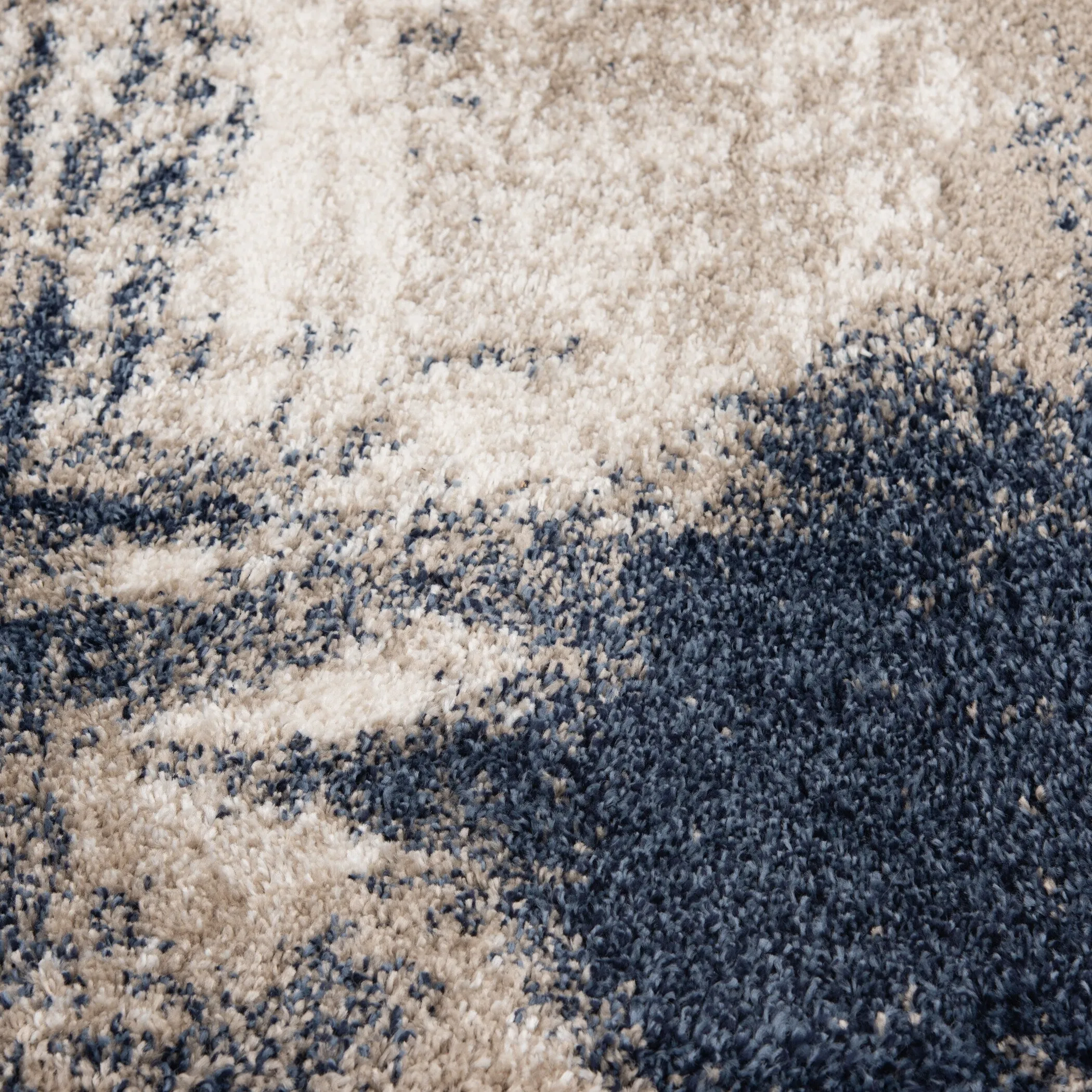 Loomaknoti Toronto Edmarndo White Area Rug