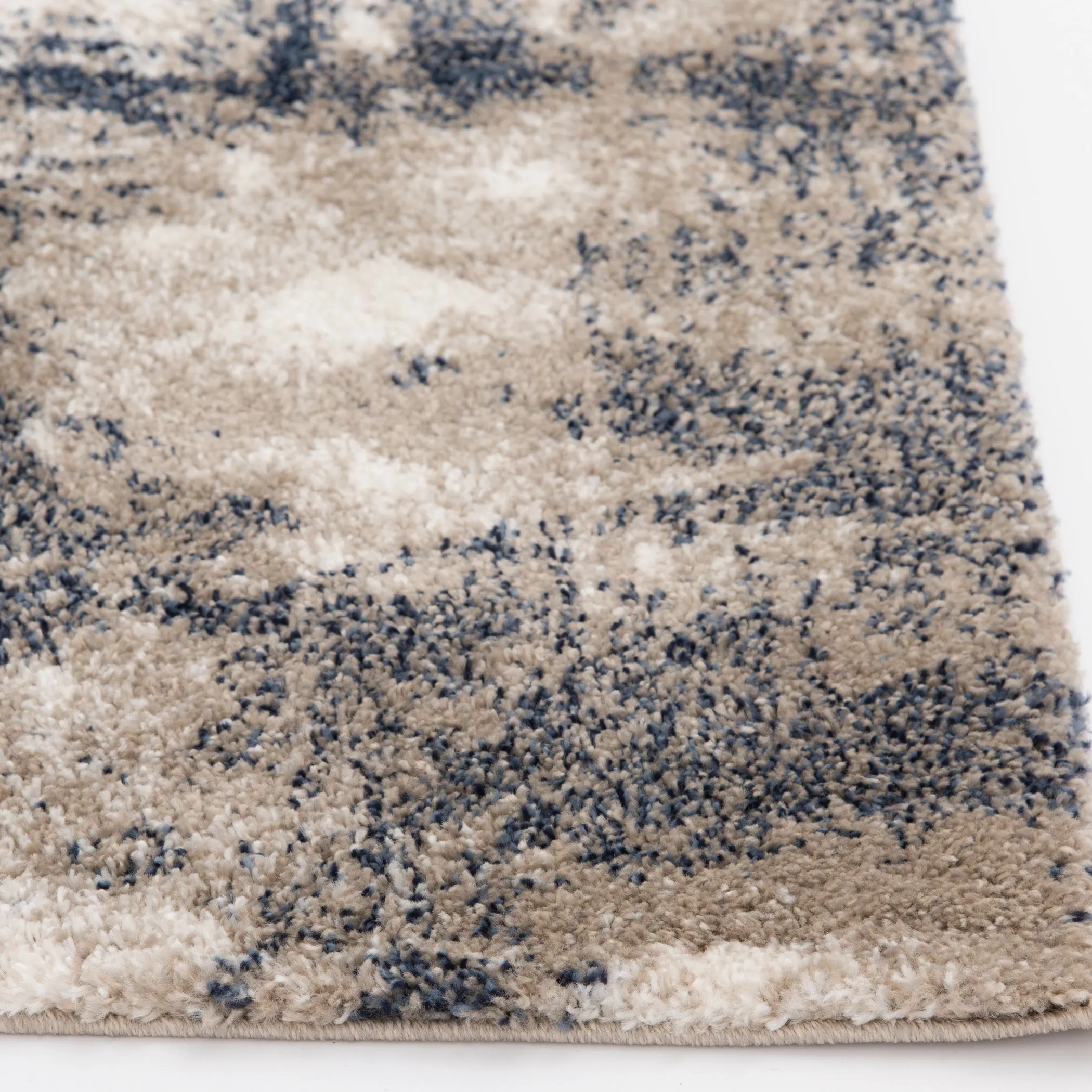 Loomaknoti Toronto Edmarndo White Area Rug