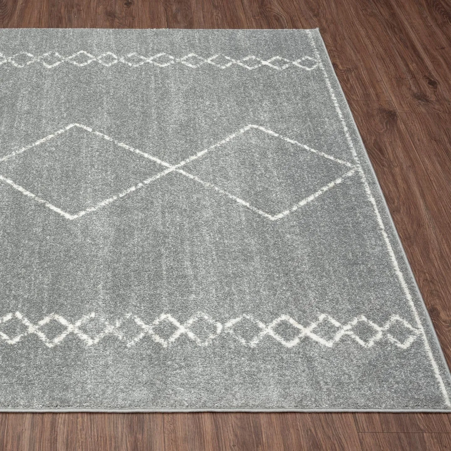 Luxe Weavers Boho Moroccan Geometric Area Rug