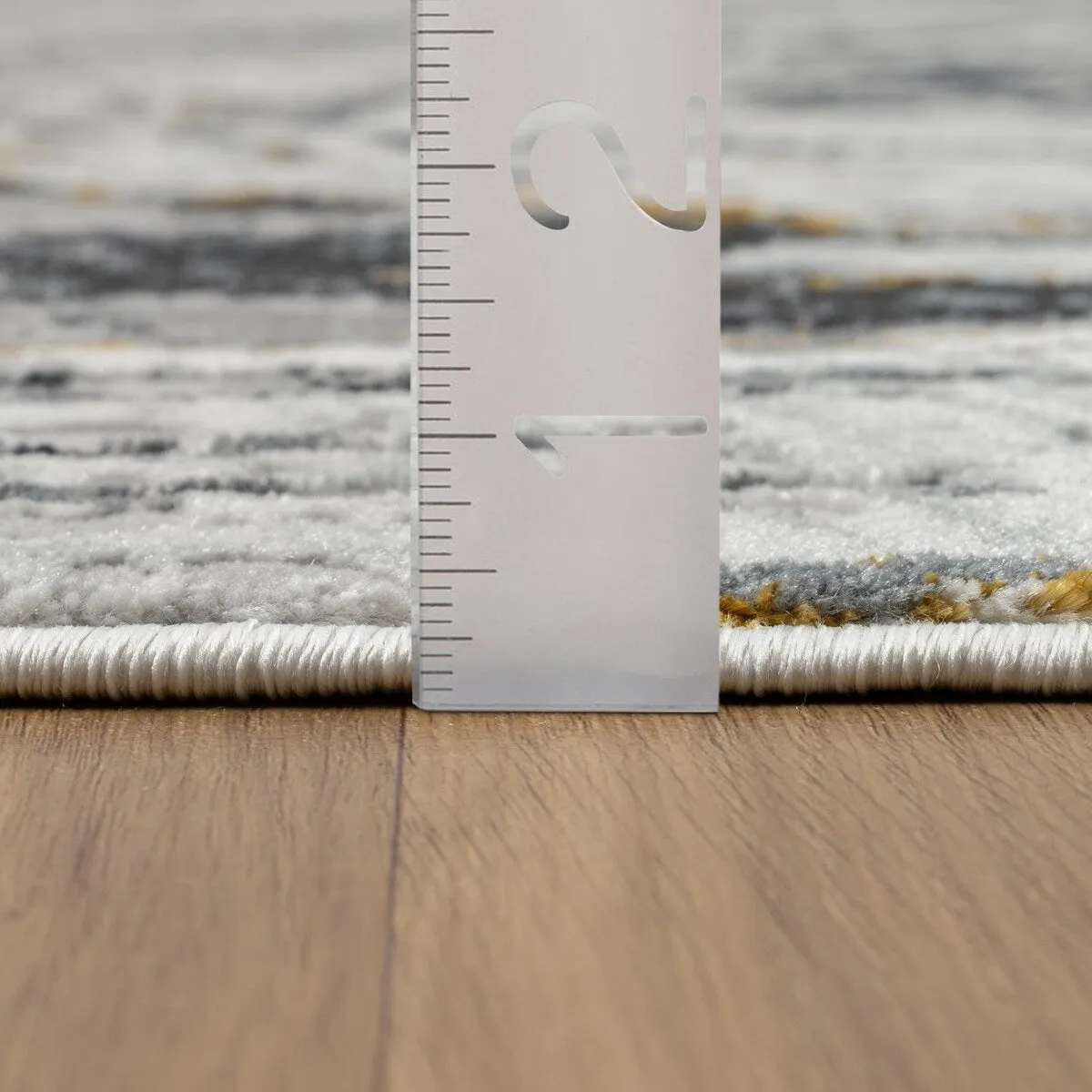 Luxe Weavers Marble Swirl Area Rug. Stain-Resistant Carpet