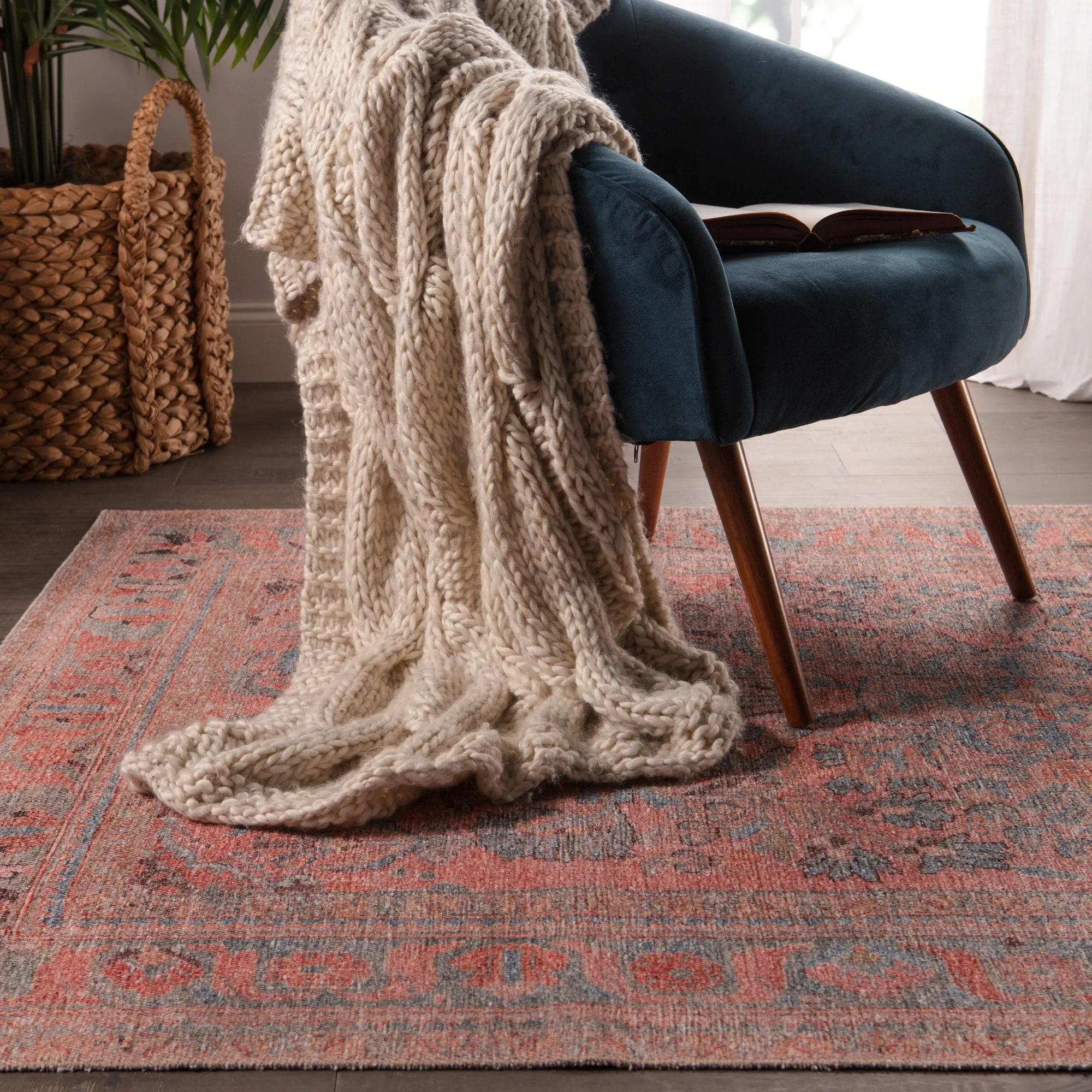 Machine Washable Gracewood Hollow Cumper Pink/ Light Blue Medallion Area Rug