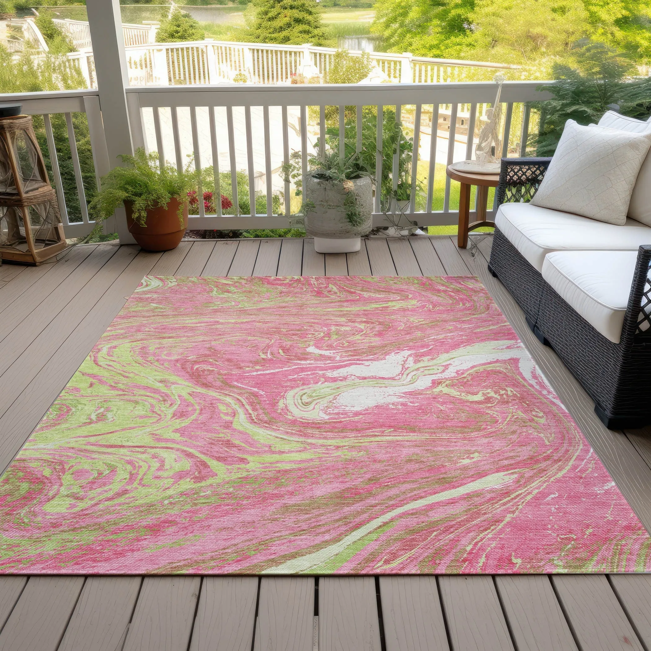 Machine Washable Indoor/ Outdoor Abstract Brushstroke Chantille Rug