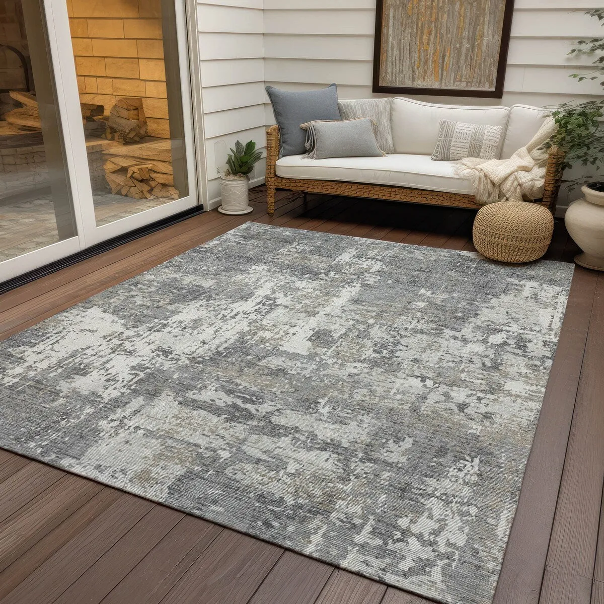 Machine Washable Indoor/ Outdoor Abstract Chantille Rug