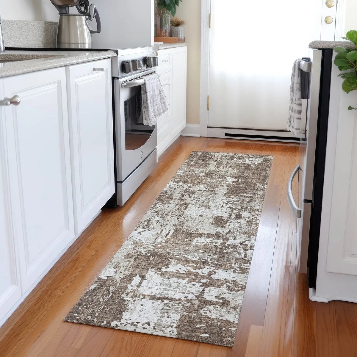 Machine Washable Indoor/ Outdoor Abstract Chantille Rug
