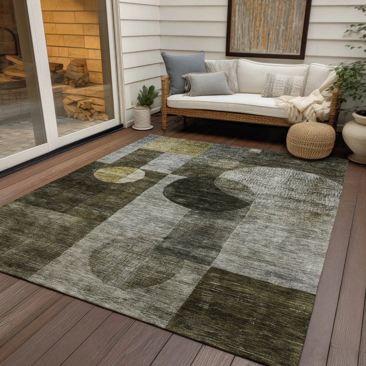 Machine Washable Indoor/ Outdoor Abstract Geo Chantille Rug
