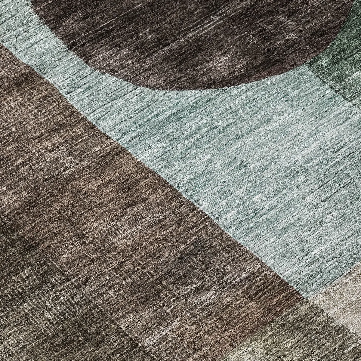 Machine Washable Indoor/ Outdoor Abstract Geo Chantille Rug