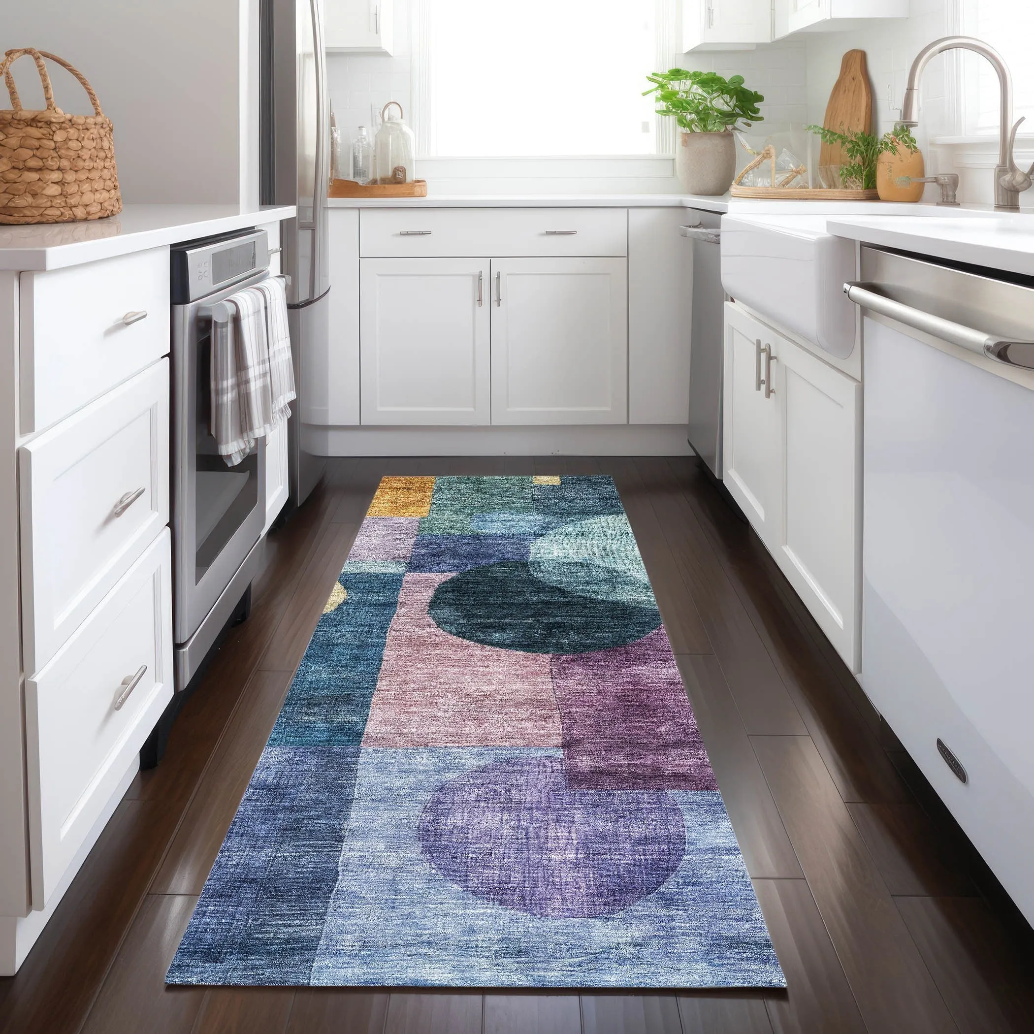 Machine Washable Indoor/ Outdoor Abstract Geo Chantille Rug
