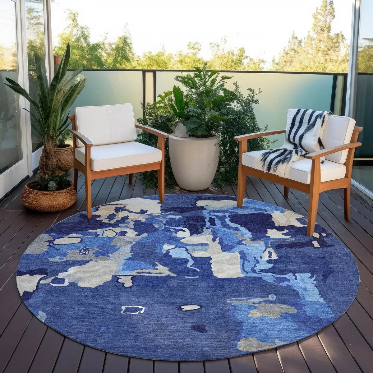 Machine Washable Indoor/ Outdoor Abstract Glam Chantille Rug