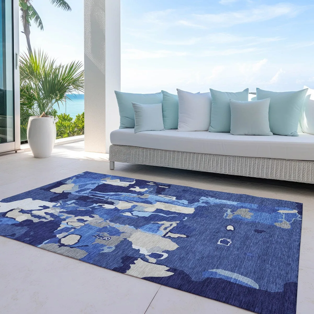 Machine Washable Indoor/ Outdoor Abstract Glam Chantille Rug