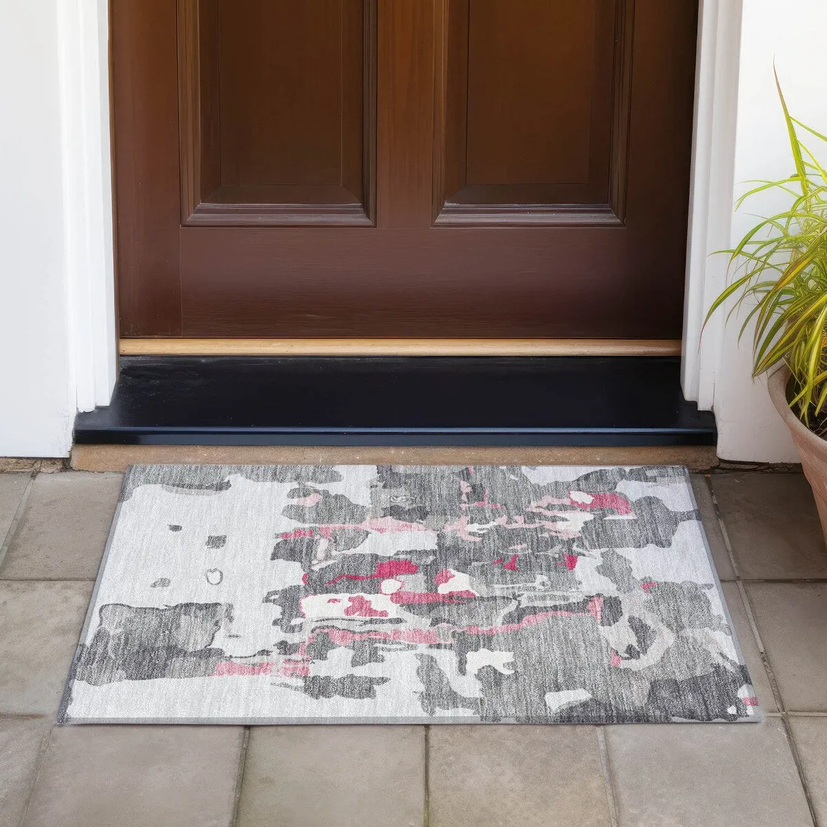 Machine Washable Indoor/ Outdoor Abstract Glam Chantille Rug