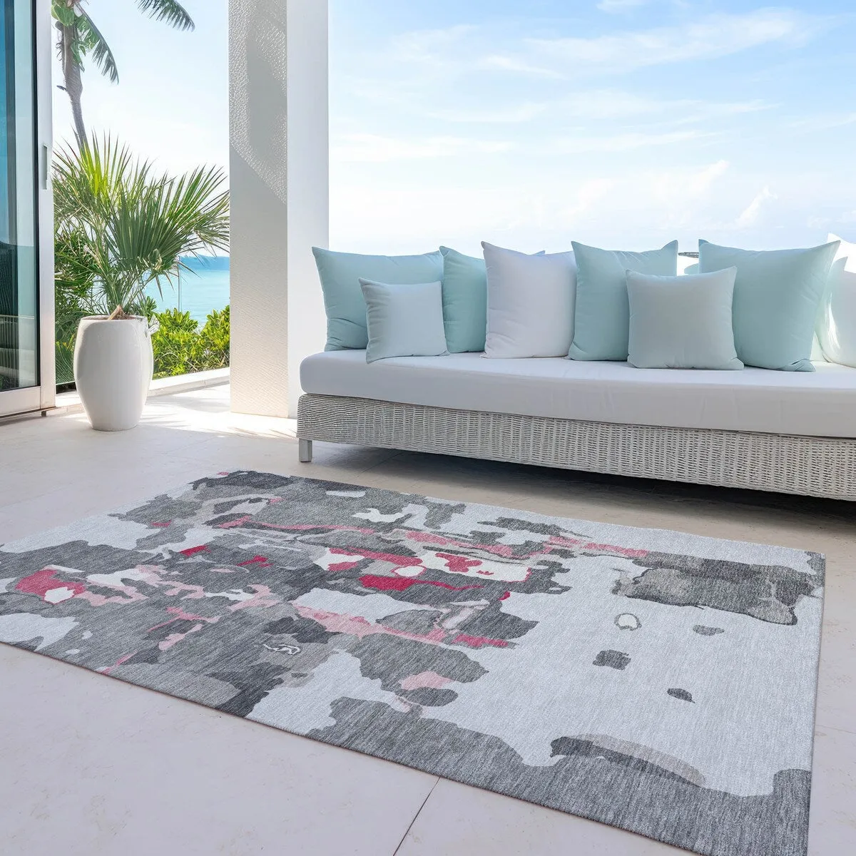 Machine Washable Indoor/ Outdoor Abstract Glam Chantille Rug