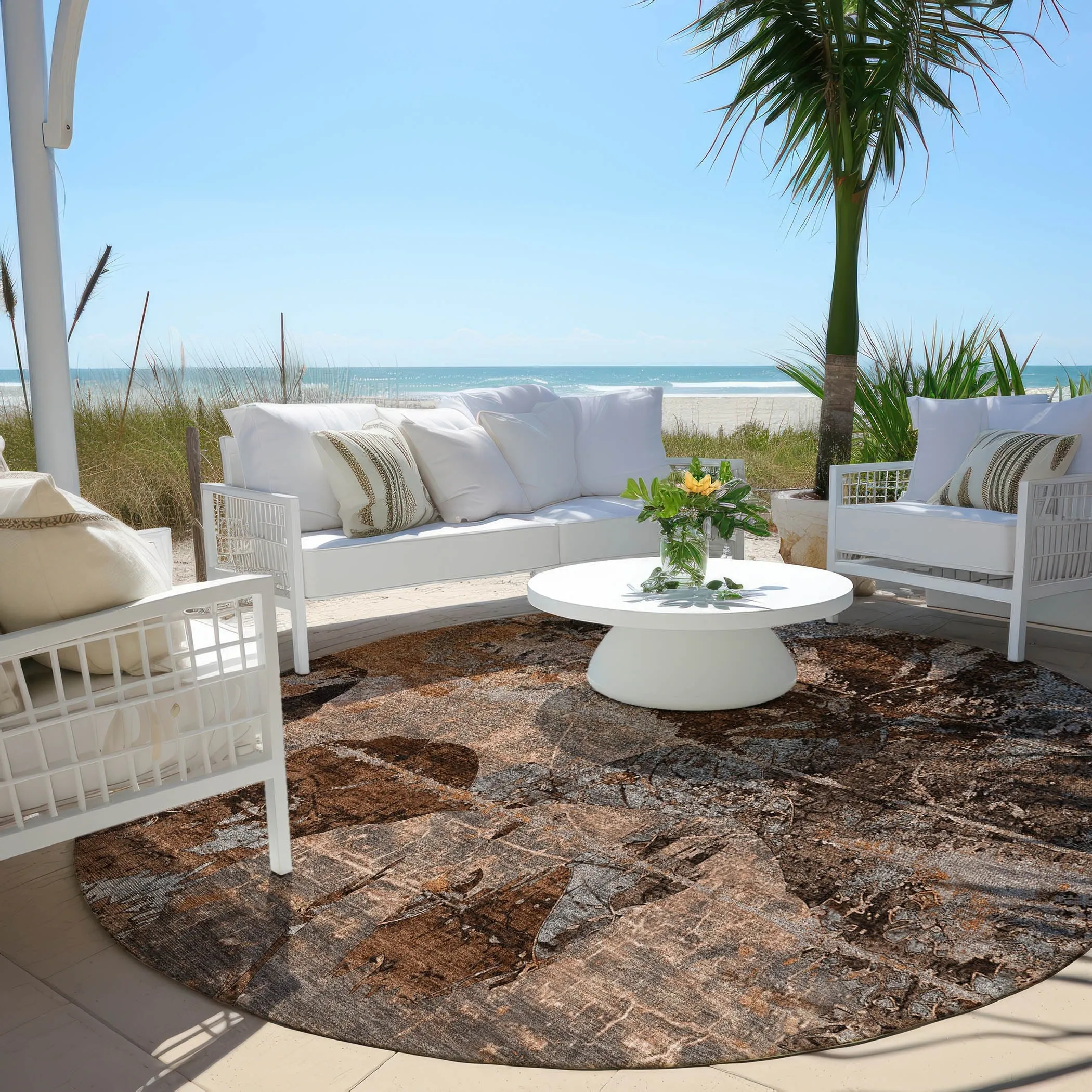 Machine Washable Indoor/ Outdoor Abstract Leaves Chantille Rug